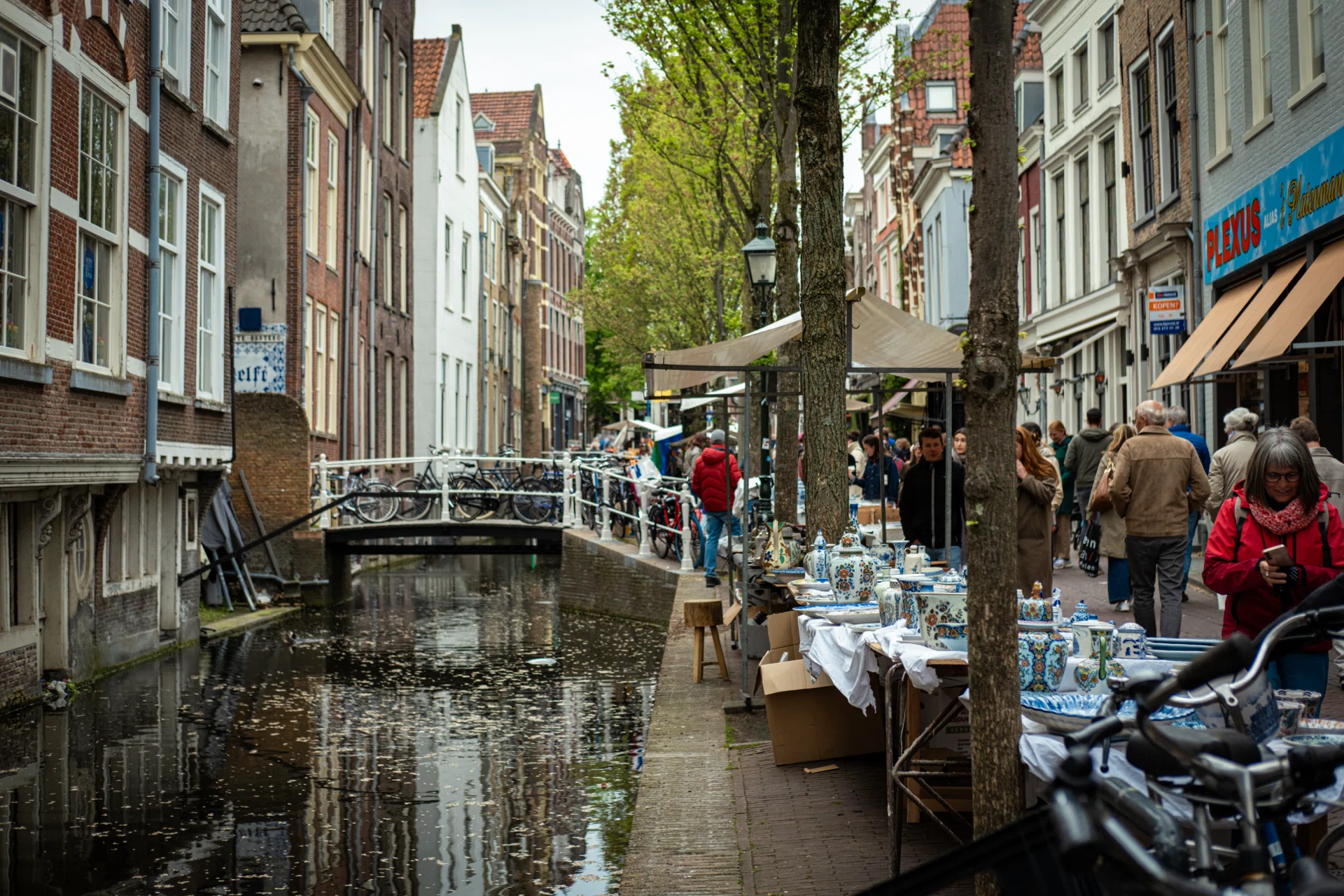 マーケット編/Delft Antique Market｜オランダで暮らす人々