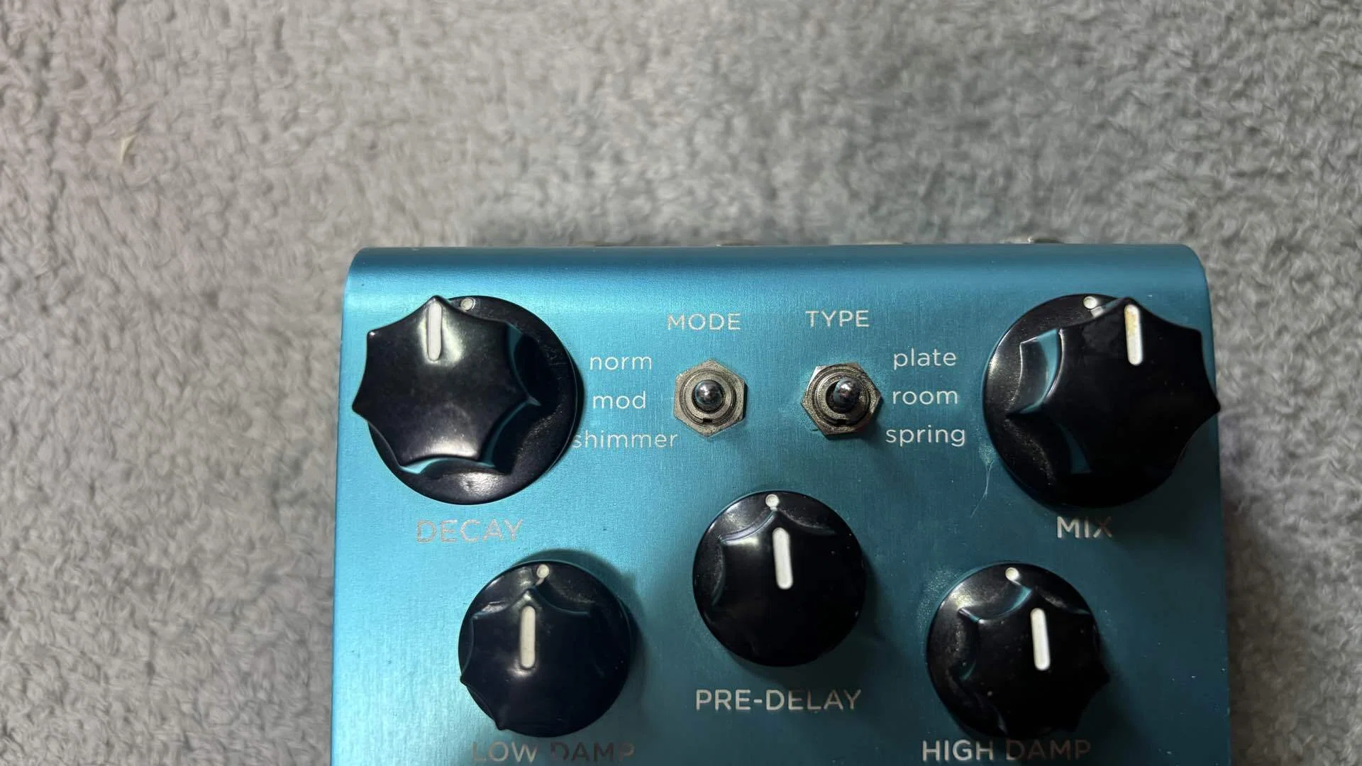 Strymon blueSky紹介｜店員さんに激推しされて買ったリバーブ｜Tの人
