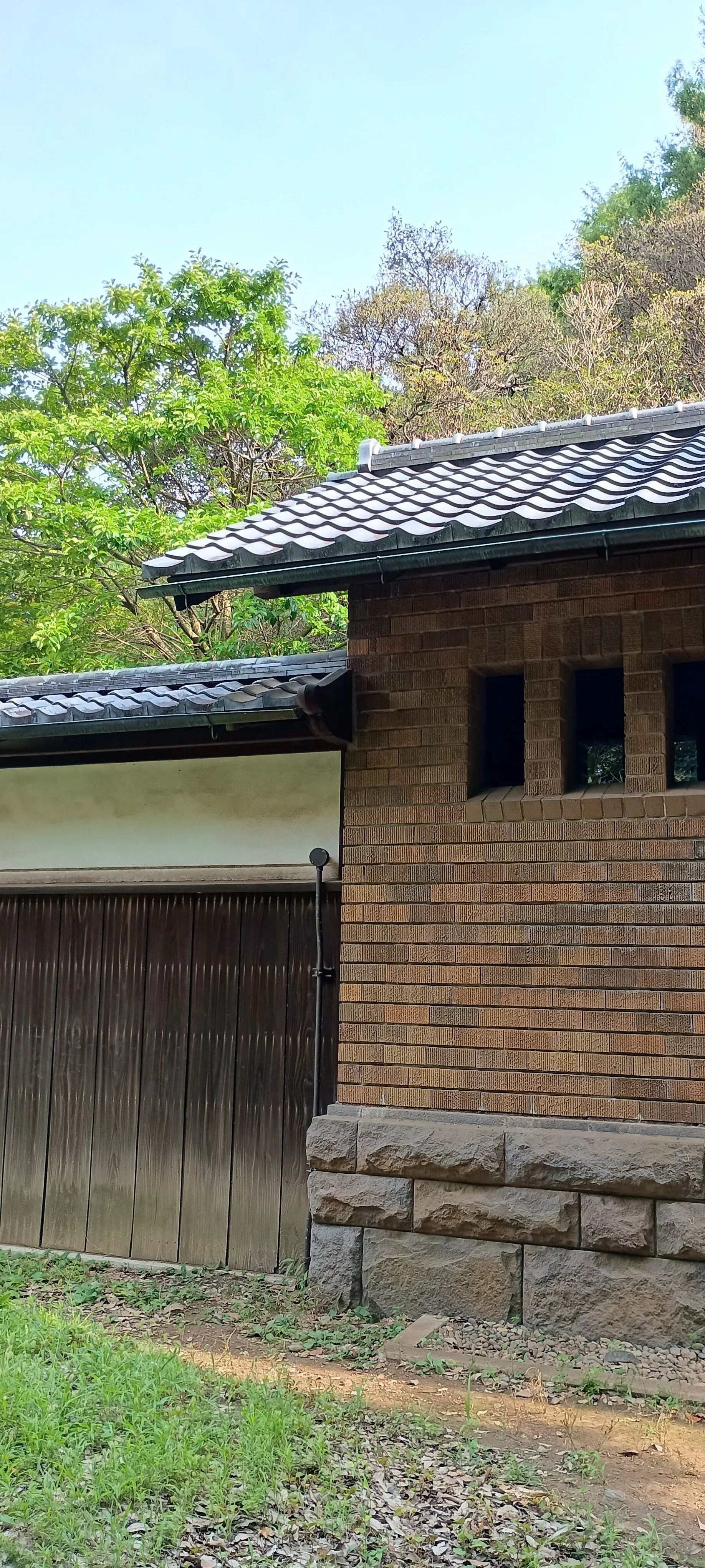 旧前田家本邸を楽しんだ｜百日草/座敷童子