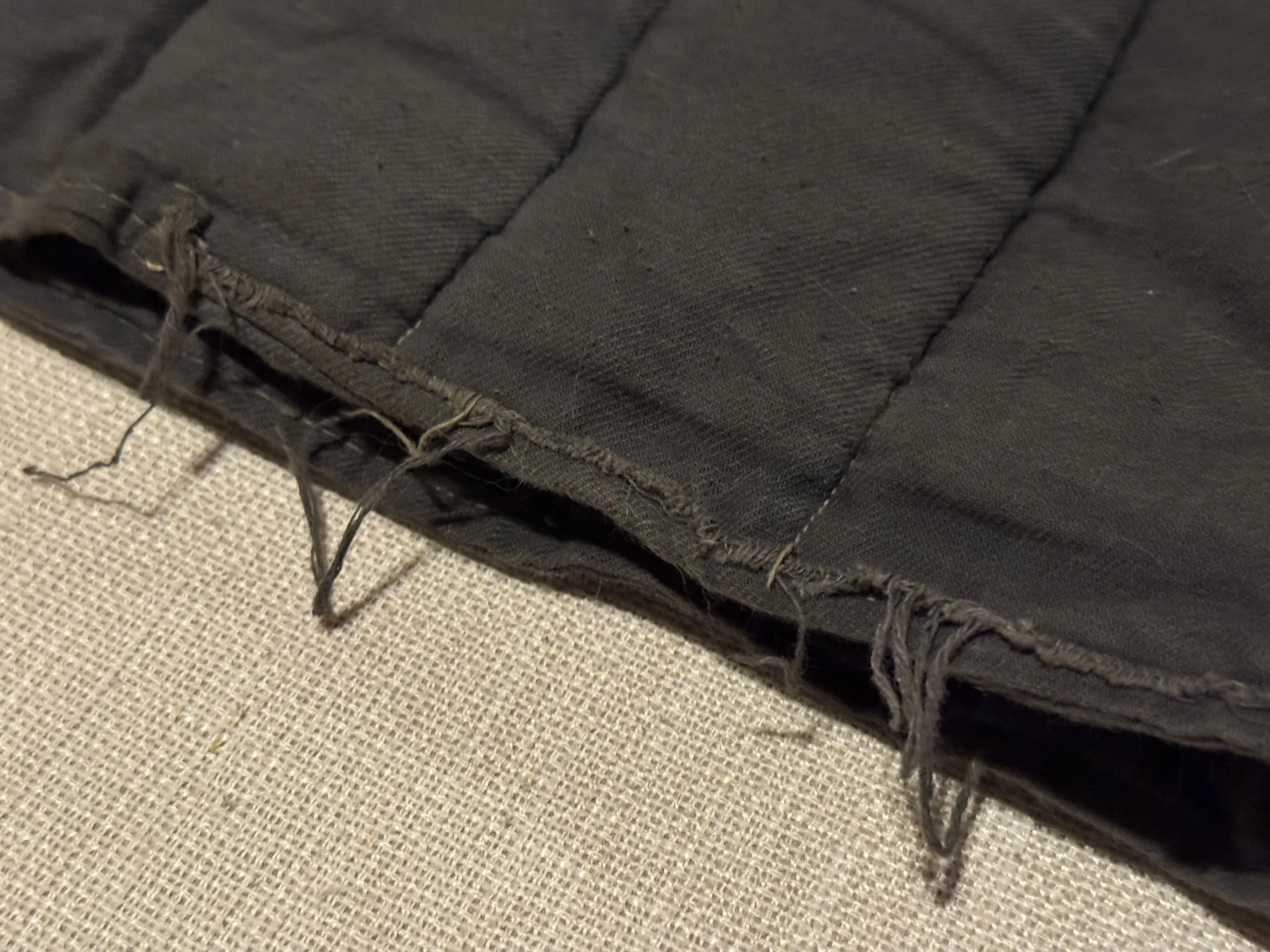 シベリア抑留者が着用していたとみられる旧ソ連の軍服「テログレイカ