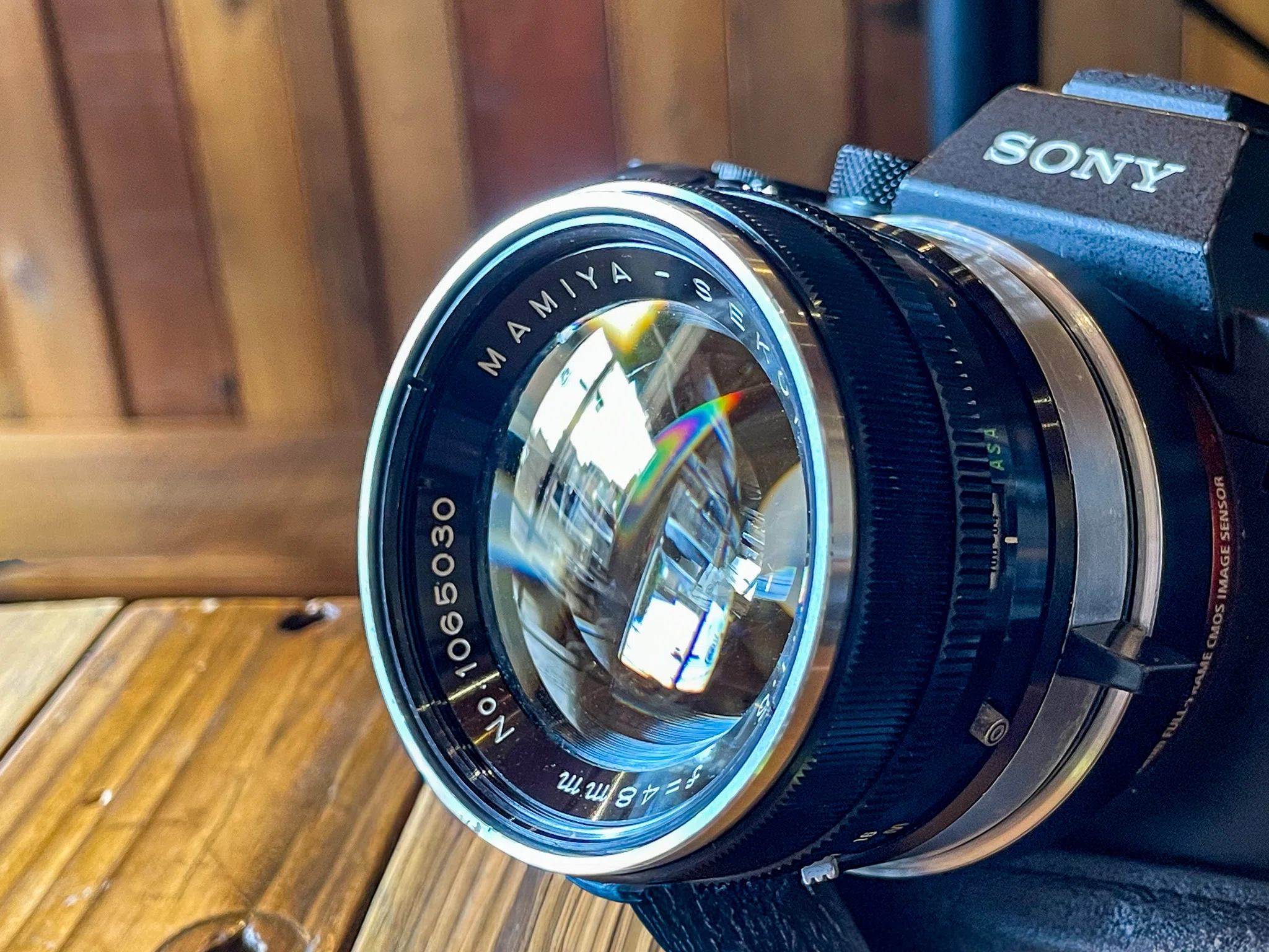 Mamiya Super Delux 48mm F1.5 は、大口径化競争の果てに生まれた狂気
