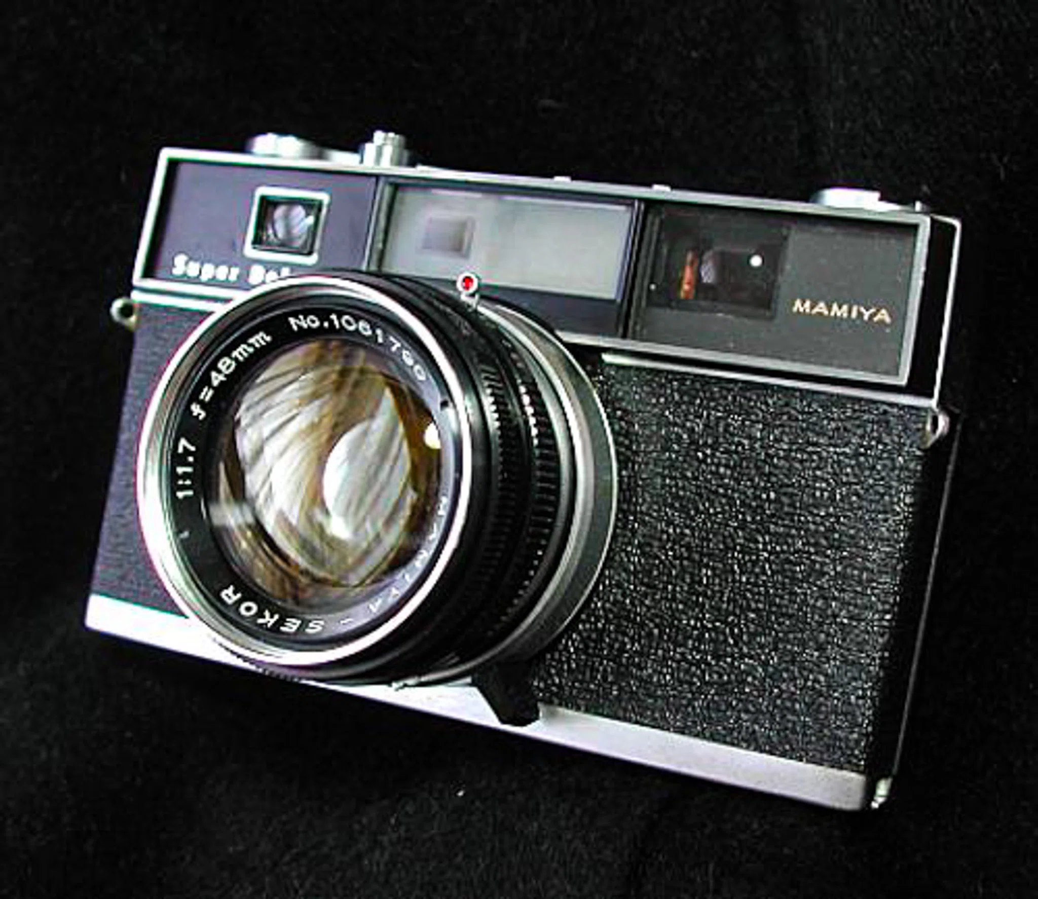 Mamiya Super Delux 48mm F1.5 は、大口径化競争の果てに生まれた狂気