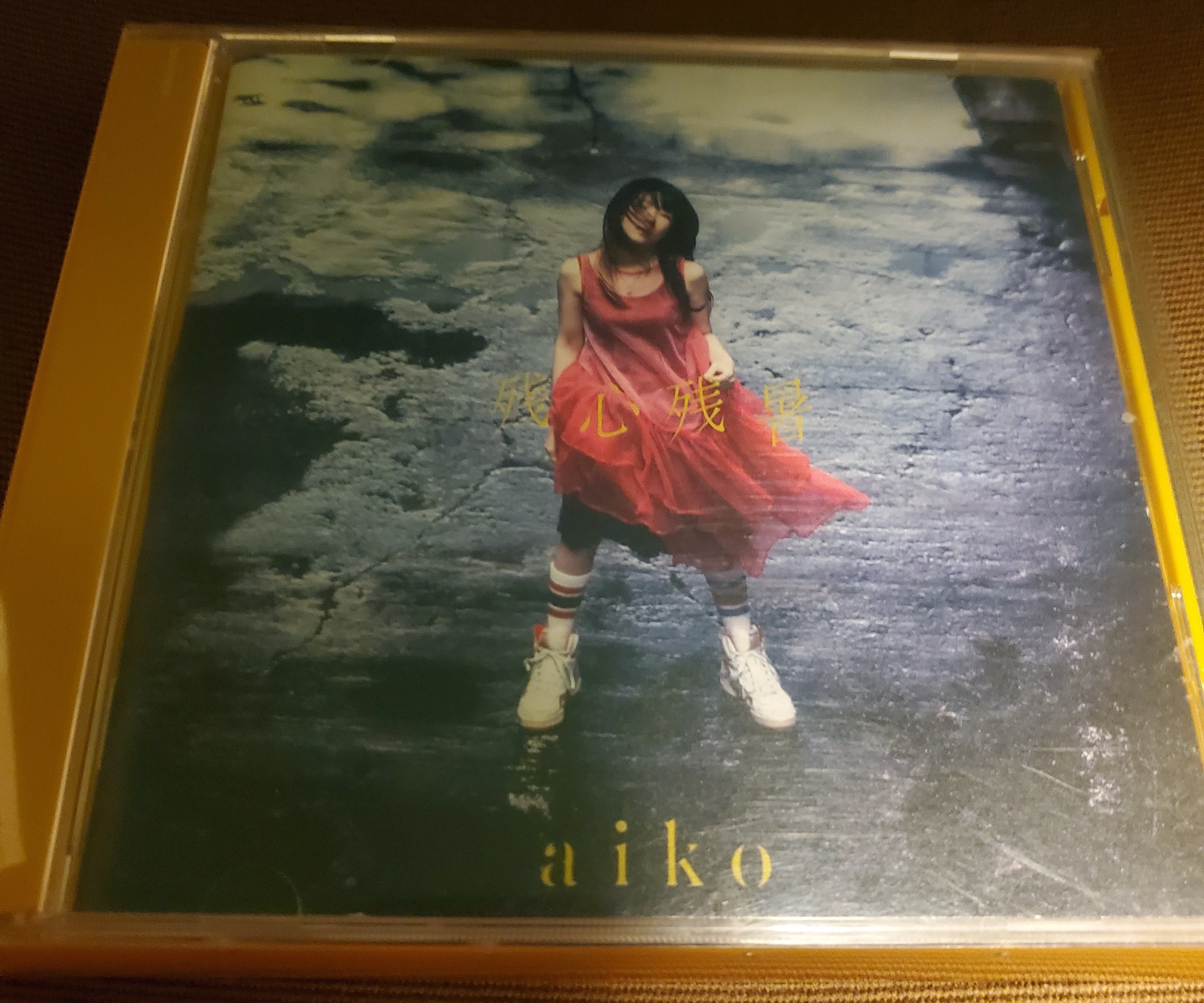Music] Listening to aiko for the first time in 10 years, it all