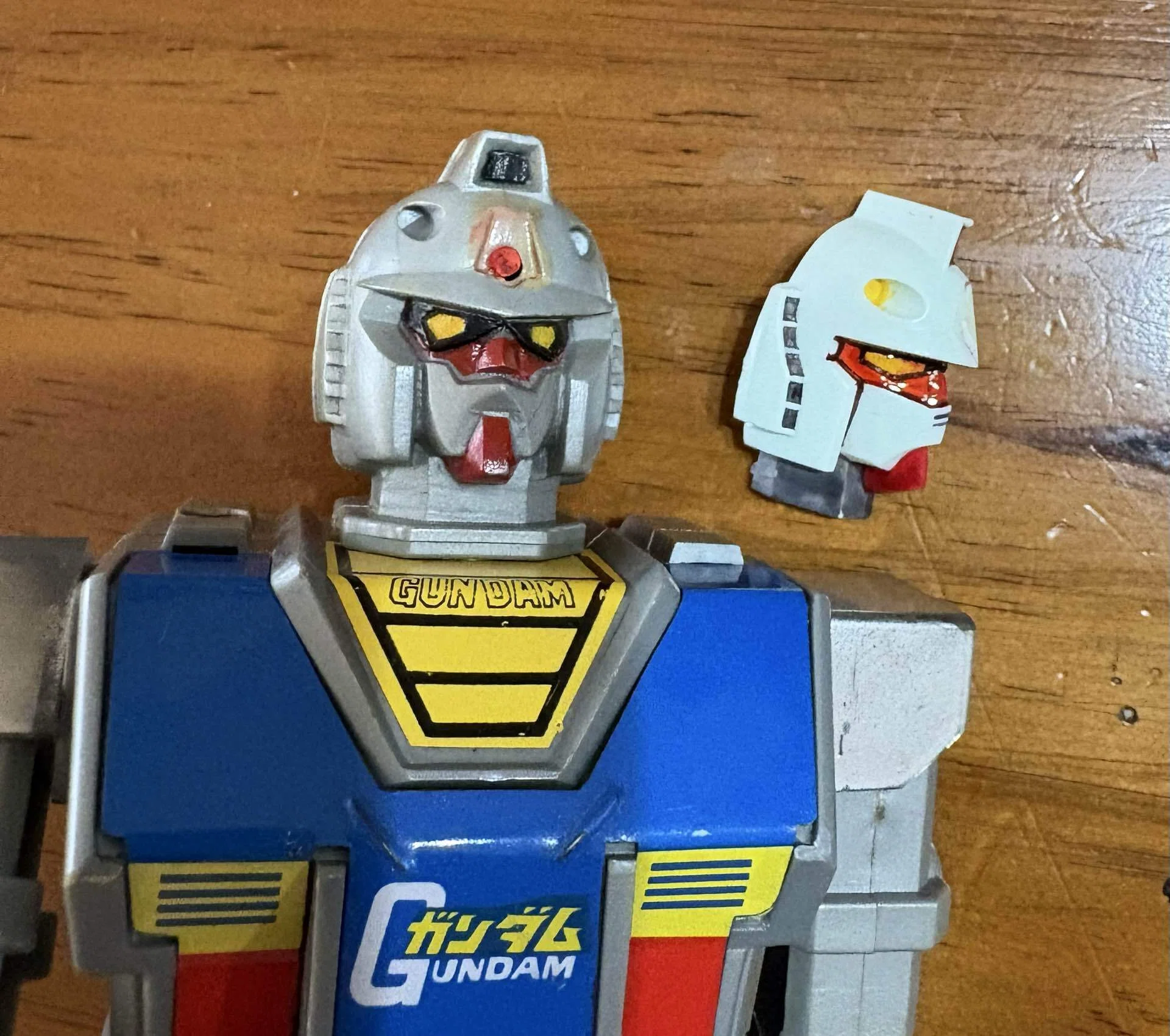 クローバー製 ゼンマイ歩行ガンダムの修理｜自由なダム・ガン
