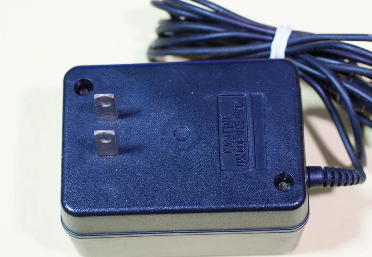 ファミコンとスーファミのACアダプターを4〜5個壊した理由｜断線と