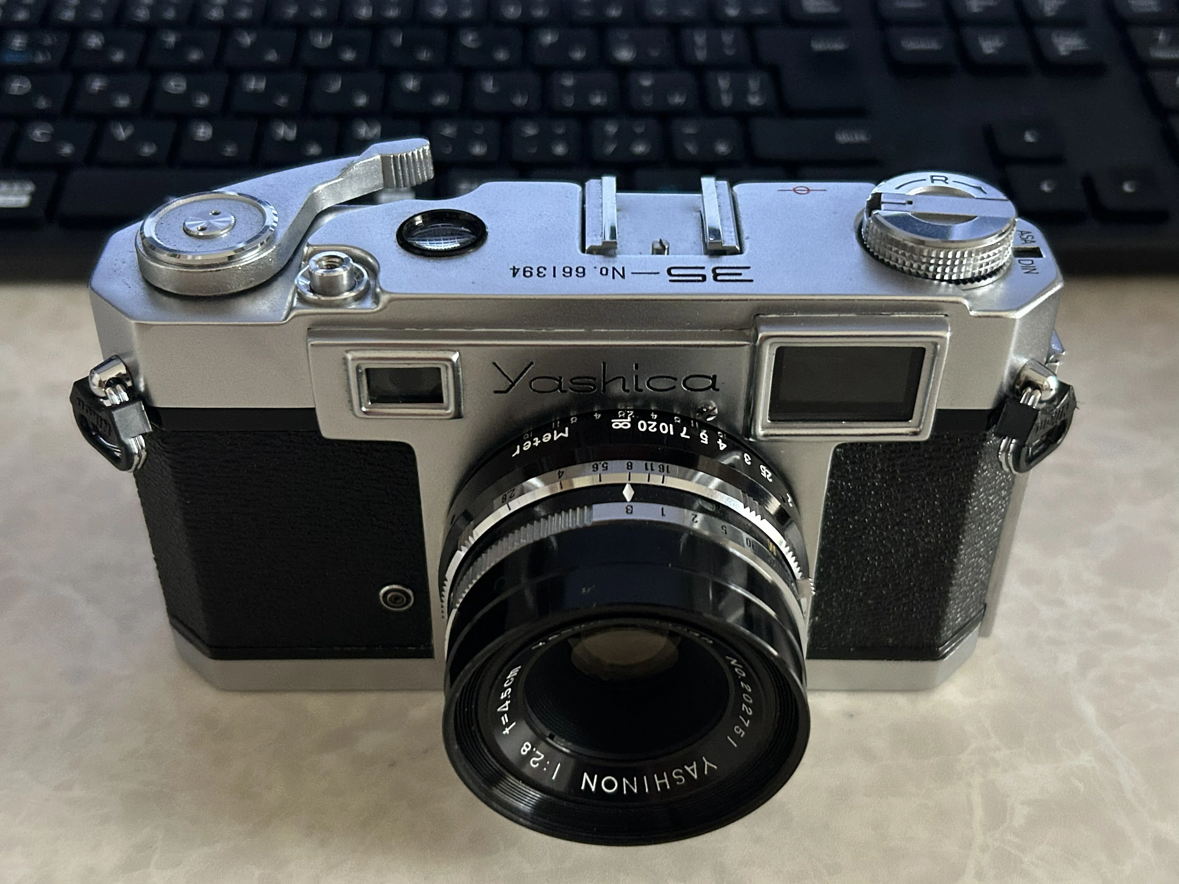 Yashica35 ヤシカ初のレンジファインダーカメラ｜Katsuhiro