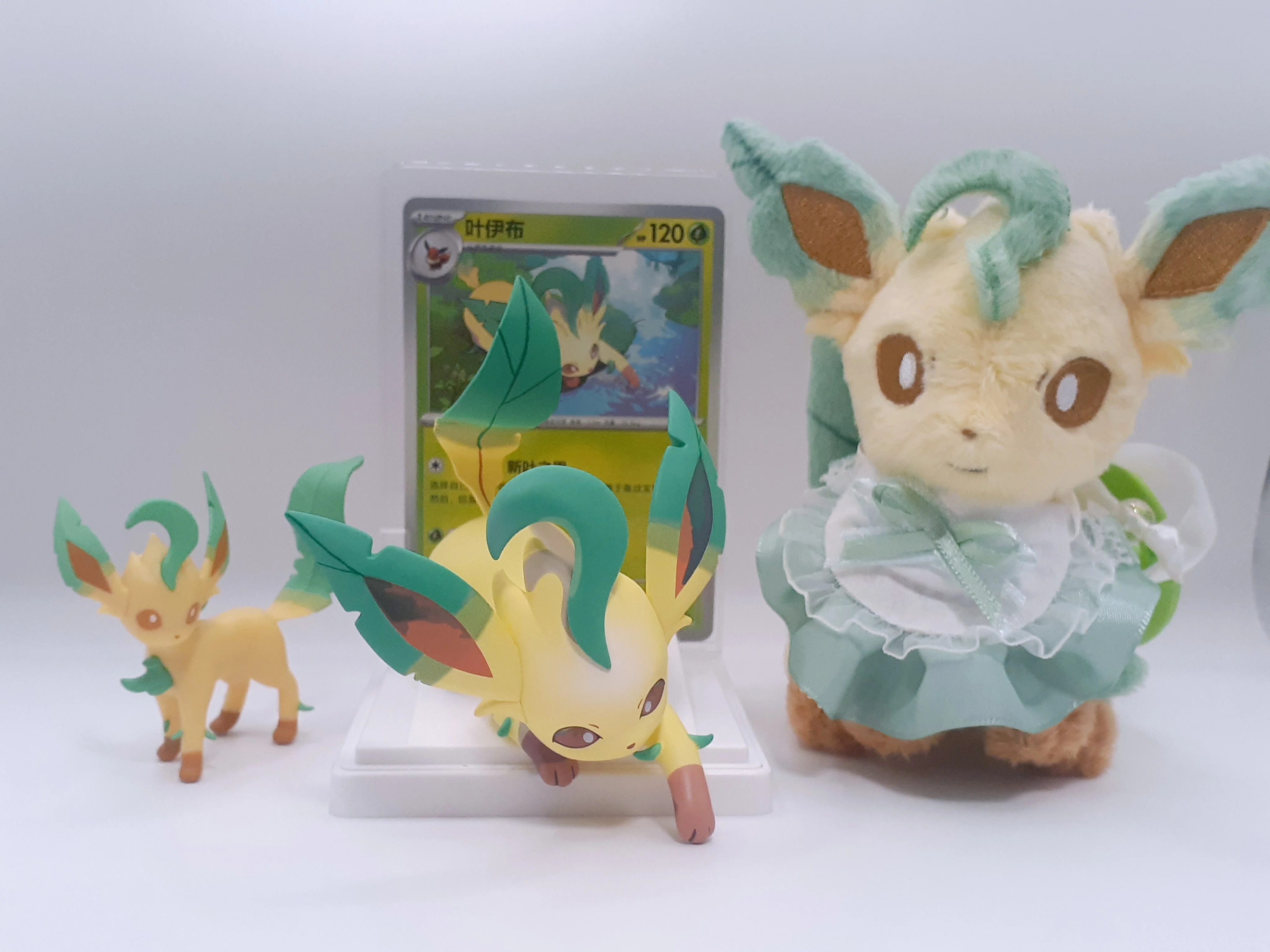 The Leafeon from the Pokémon Card Illustration Figure (Huimeng