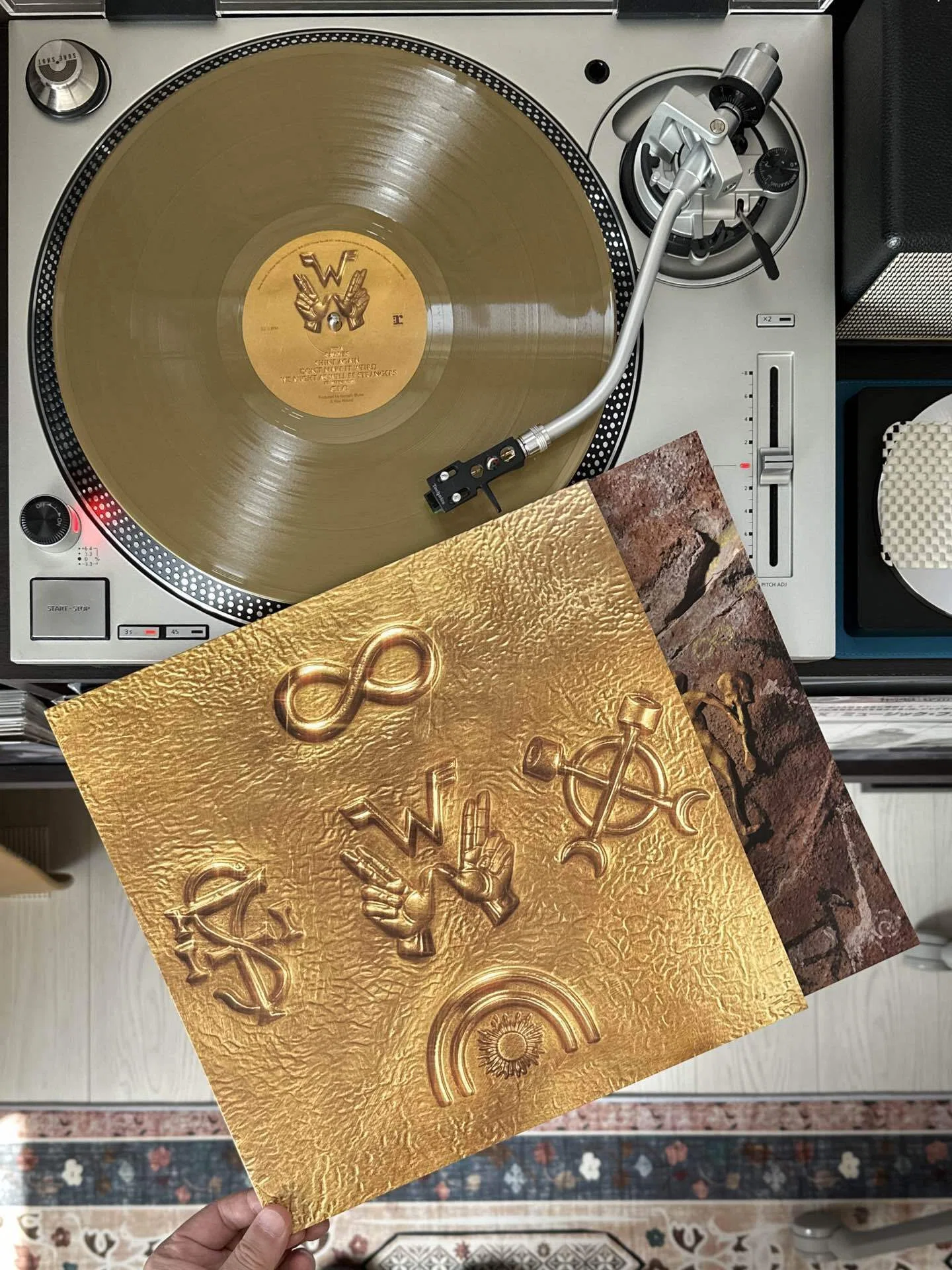 weezer『weezer (Gold Album)』｜310