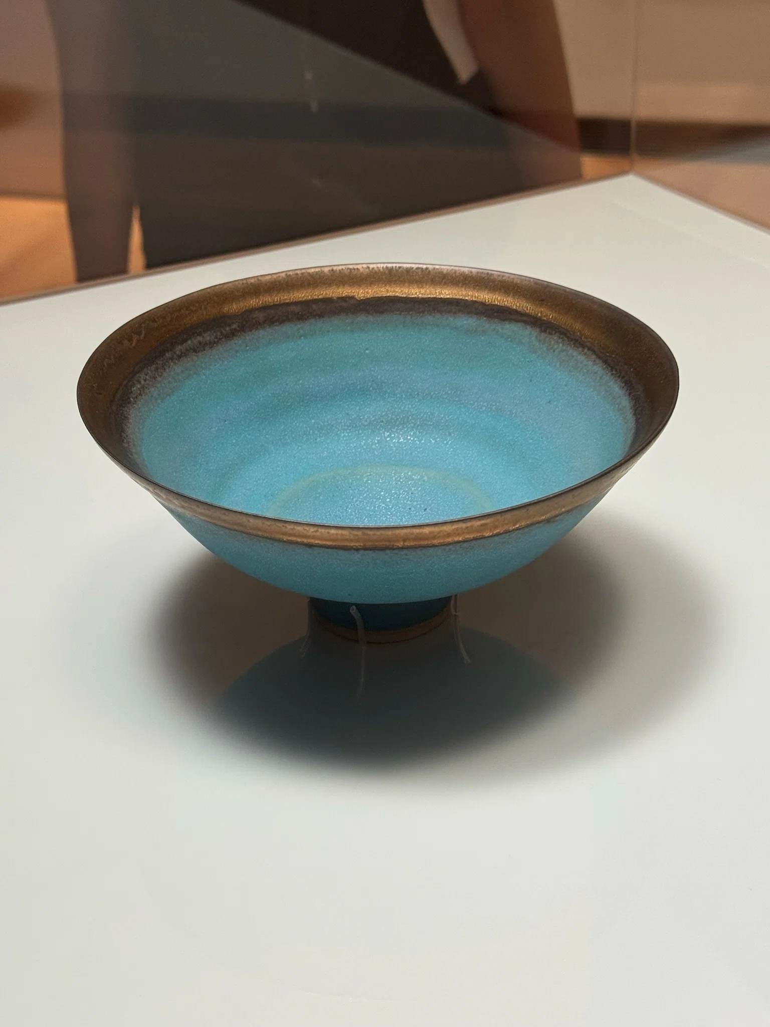 東京都庭園美術館とルーシー・リーの器の美しさ｜DOKASEN