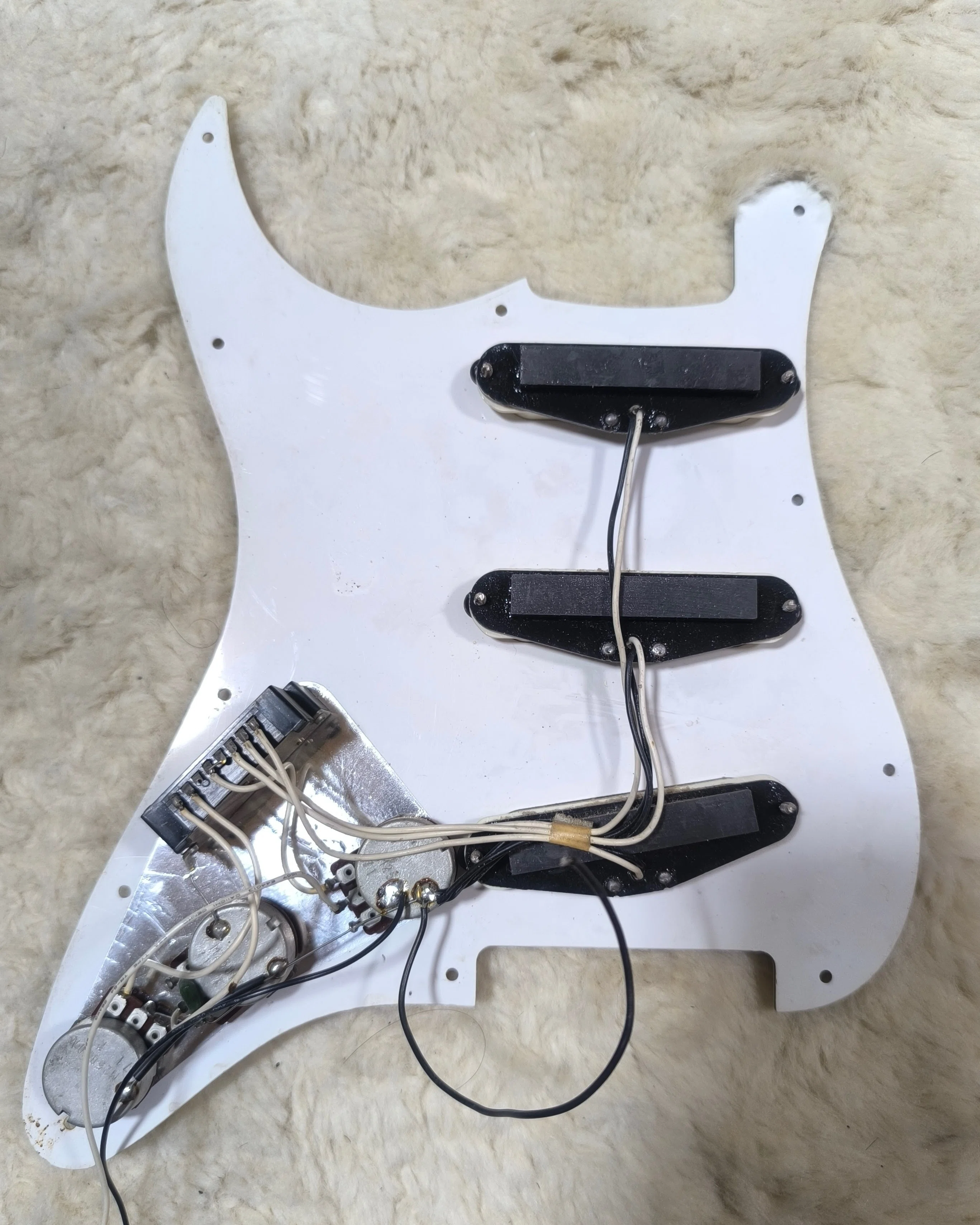 Squier SST-30(1987)｜ボーンアンドスキンA