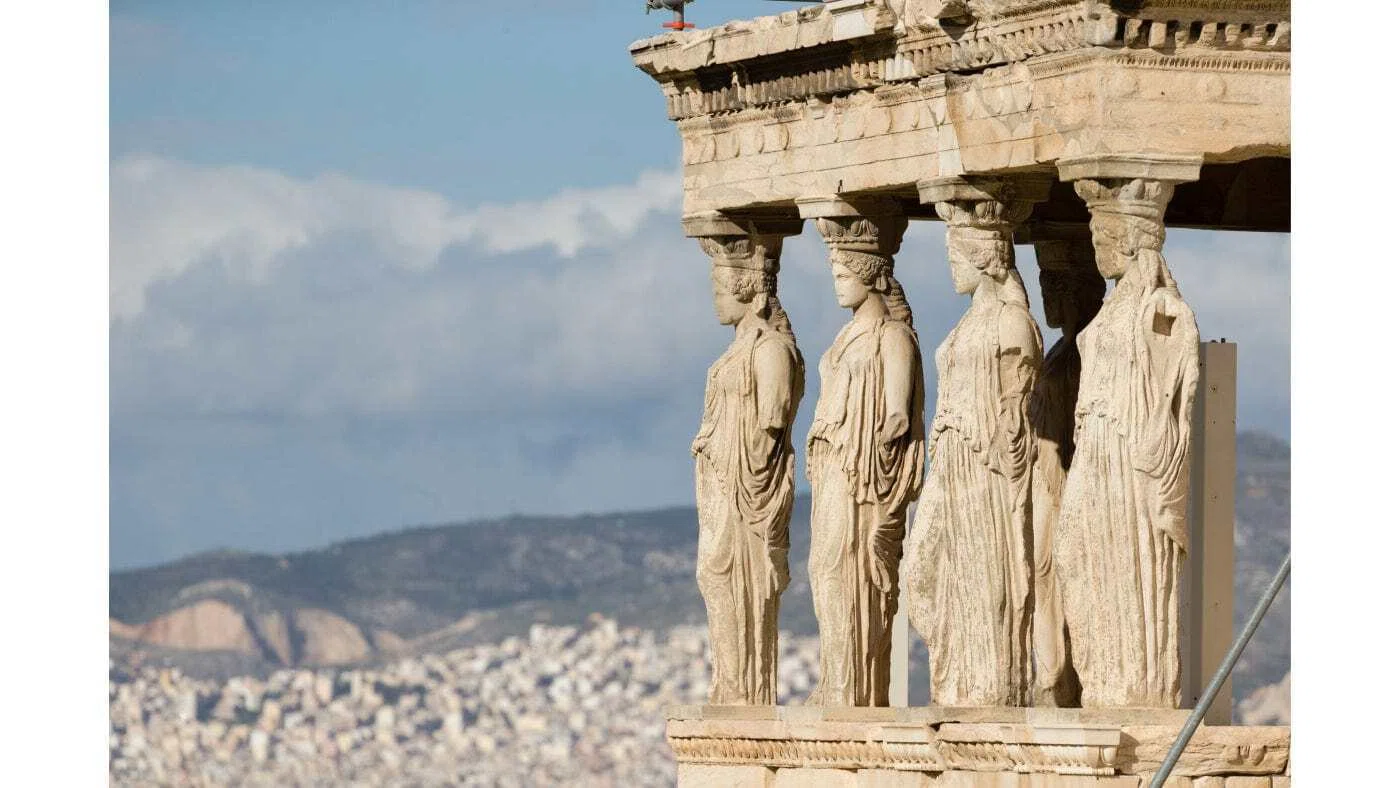 2000年の時を超える美！古代ギリシアの「テトラドラクマ銀貨」と英雄