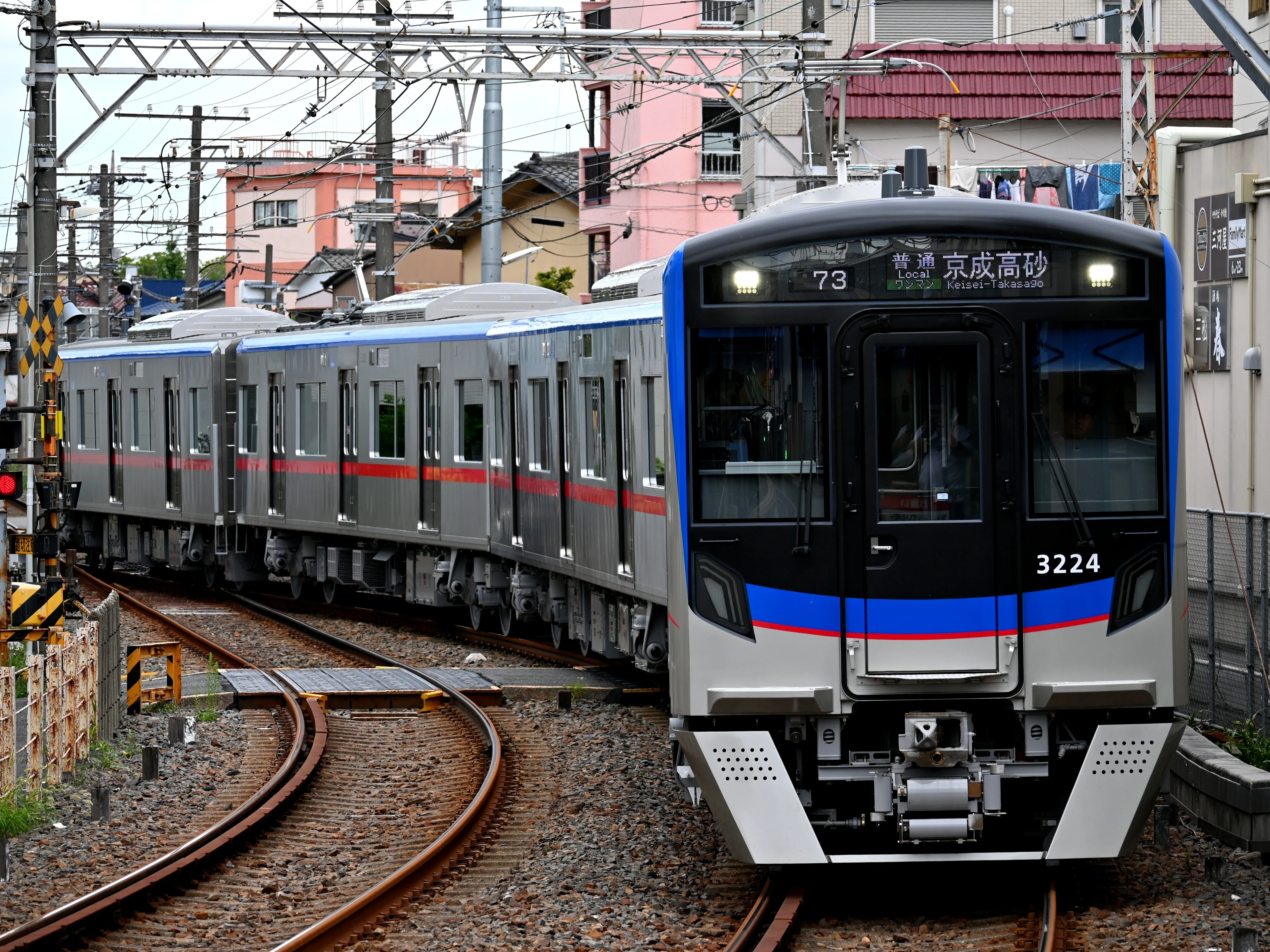 京成3200形 8両試運転実施の最新編成が金町線から電撃運用入り！｜隣の