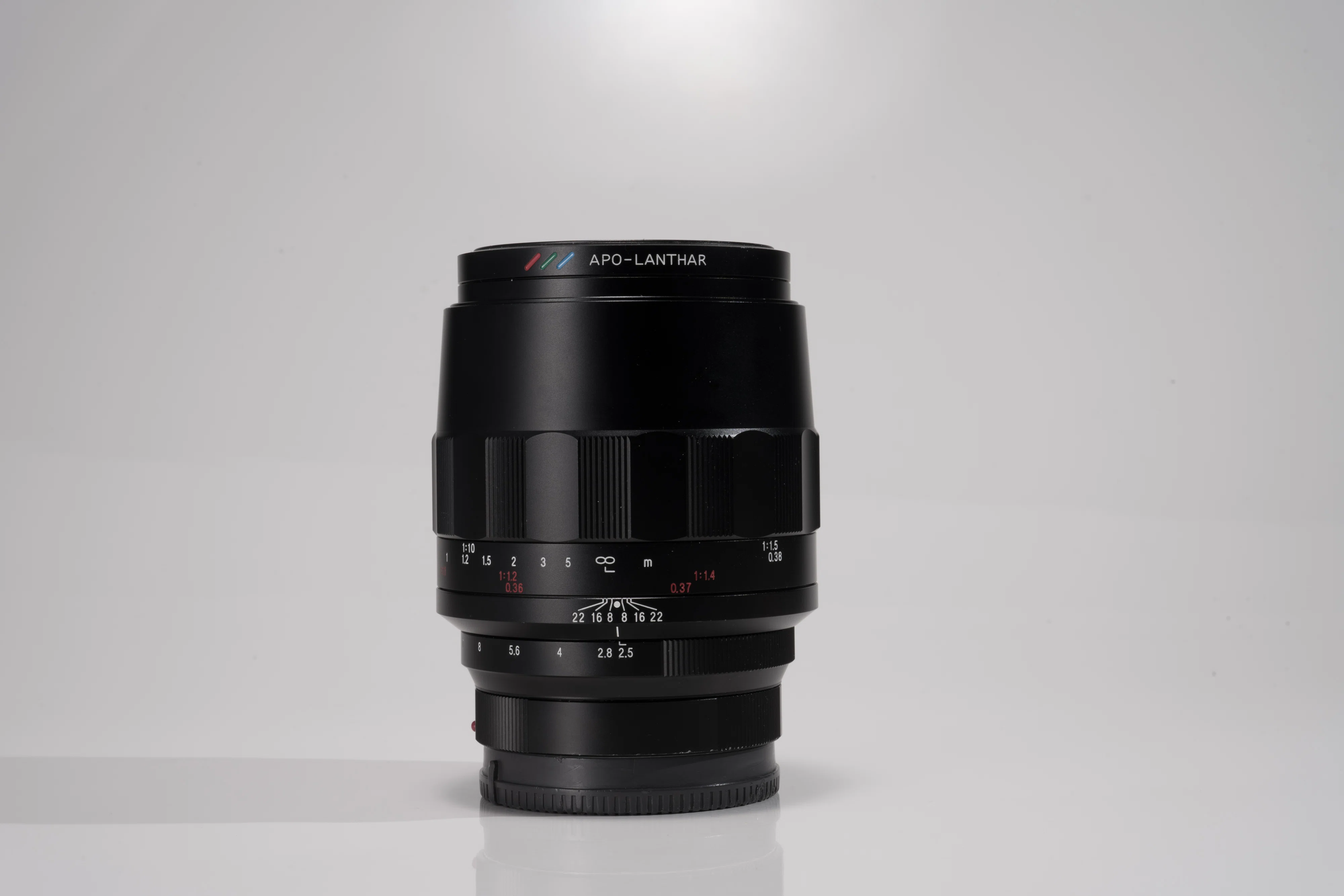 Voigtlander MACRO APO-LANTHAR 110mm F2.5 レビュー｜シオン