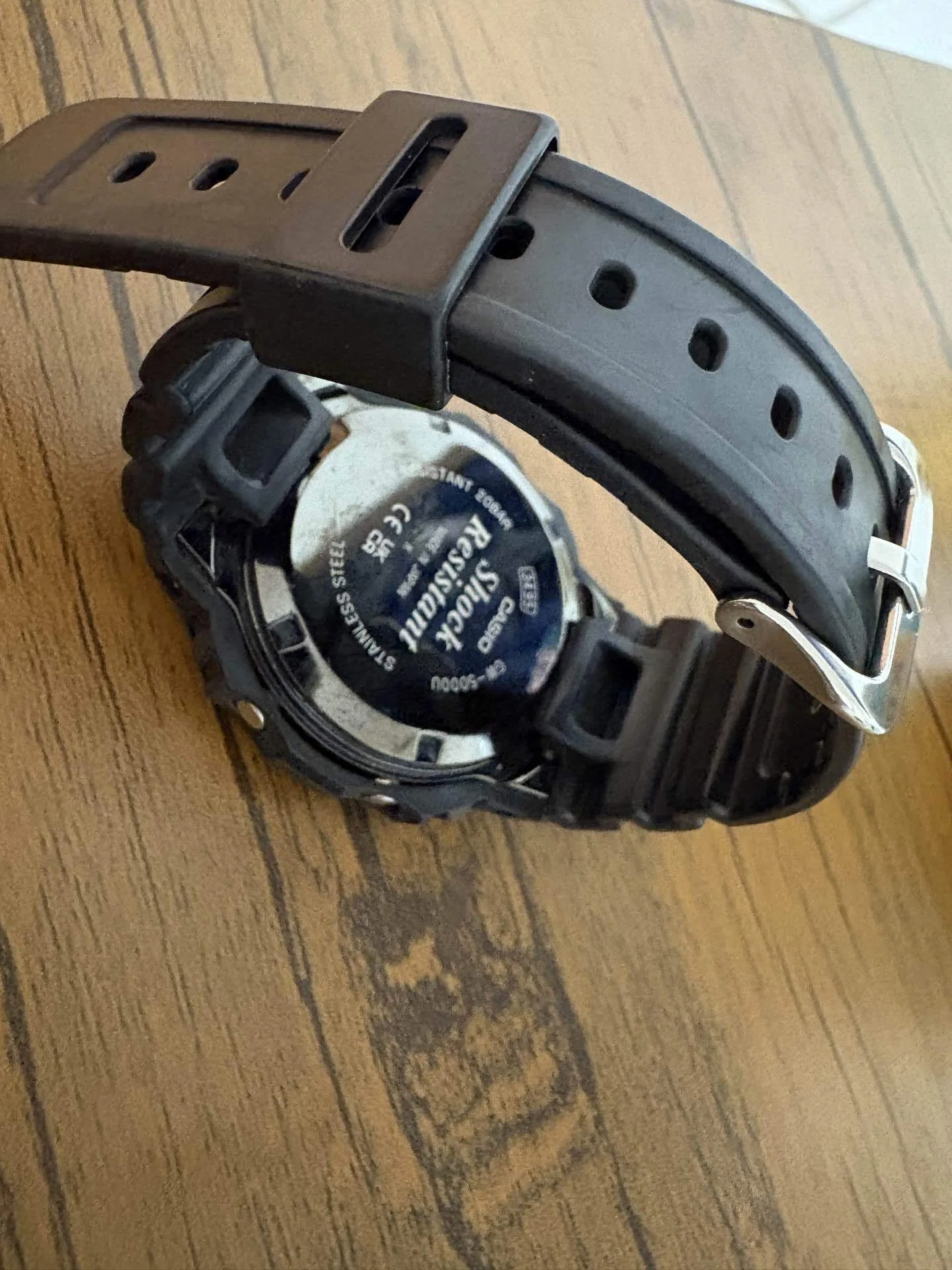 久しぶりにG-SHOCK 「GW-5000U-1JF」をつけたら、やっぱり良すぎた｜け