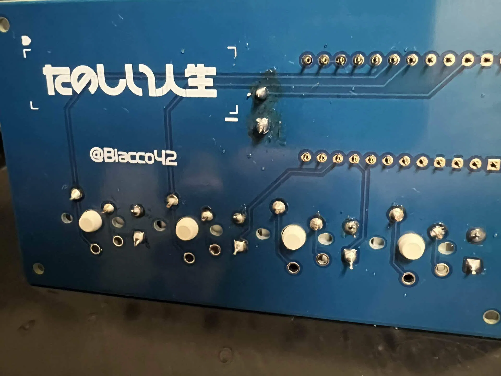 自作キーボードmeishi2の基板｜らんさぶ