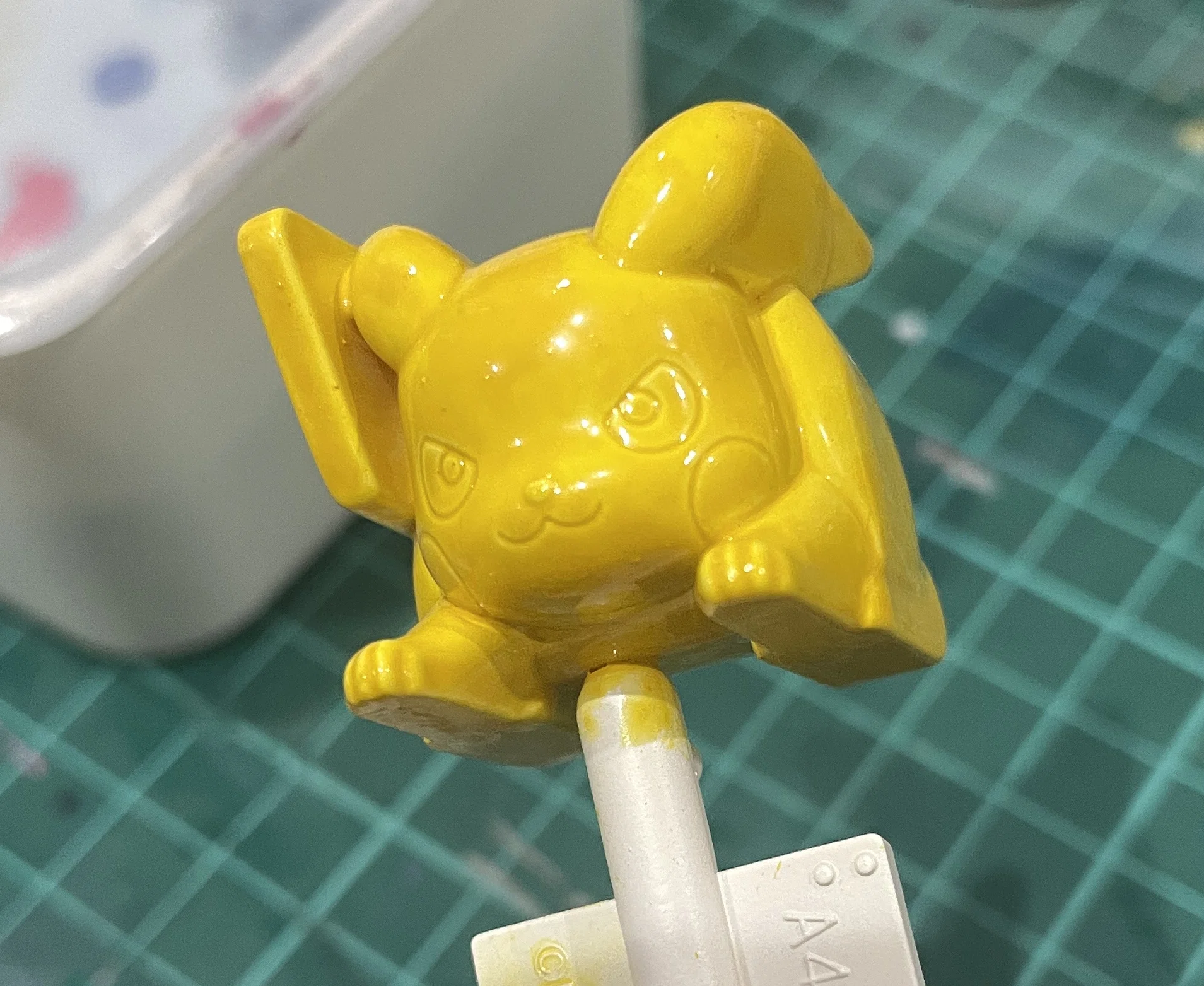 顔を塗るって、難しいね。【プラコロ スタートセットピカチュウ 04