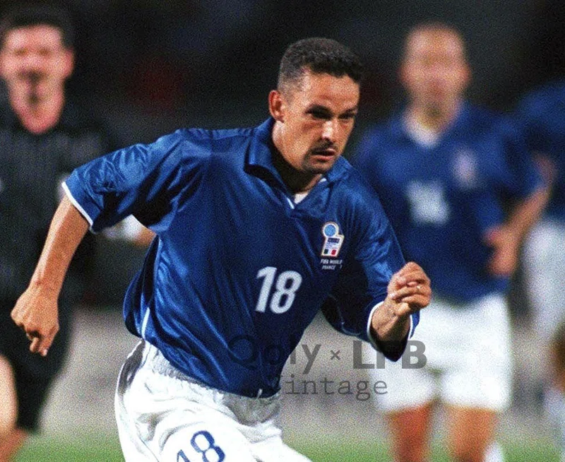 Nike イタリア代表 バッジョ　98年W杯90s ユニフォーム 紙タグ深掘り】イタリア代表1998モデル ロベルト・バッジョ「最後のW杯