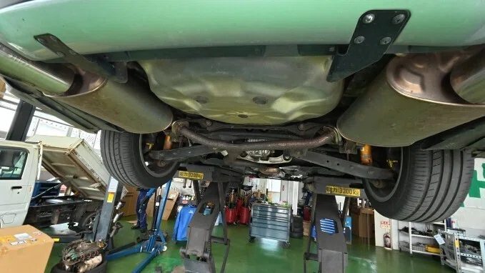 SUBARU】レヴォーグ（VM4）11万km走行したマフラーをDIYで防錆塗装