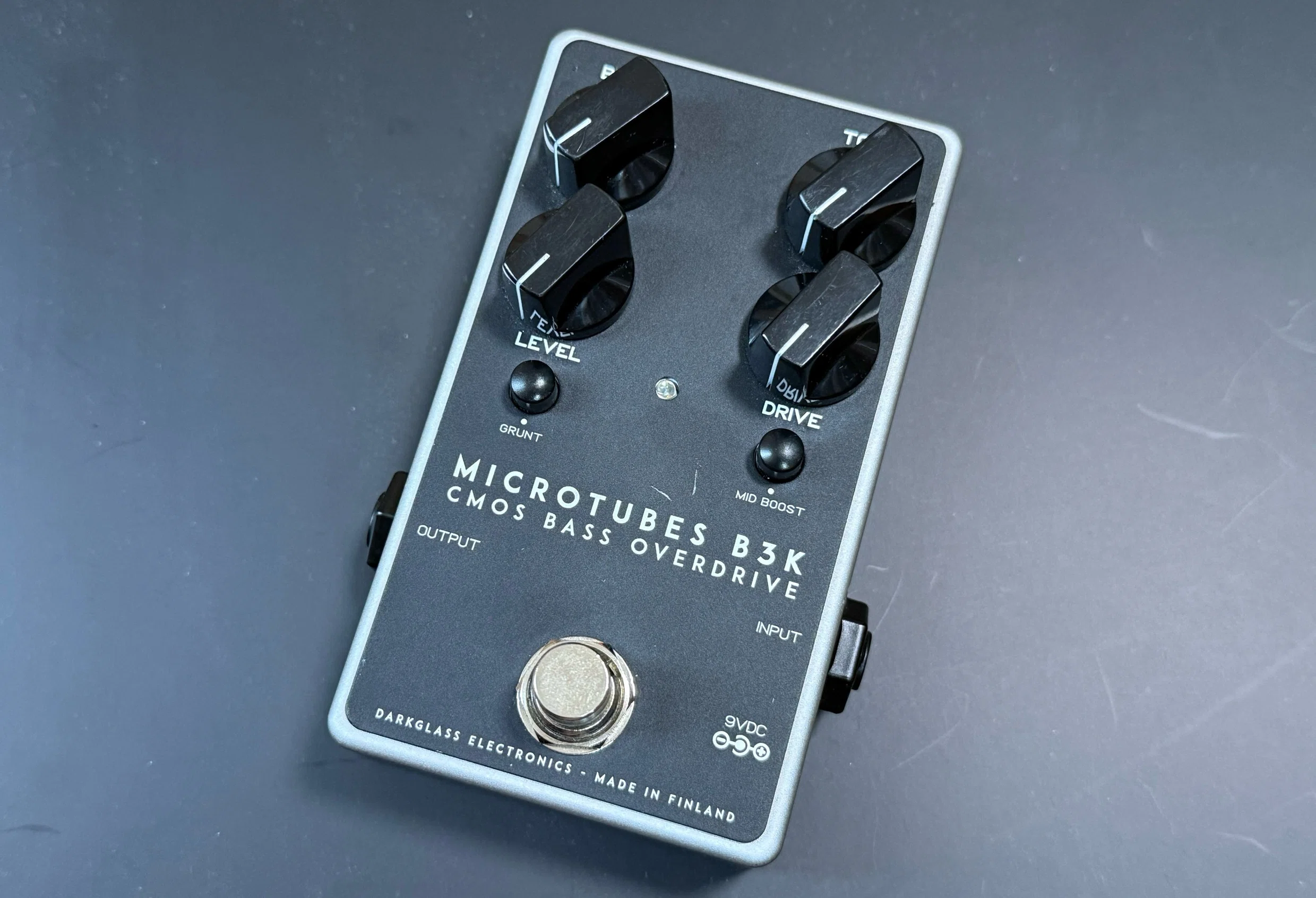 Darkglass Electronics MICROTUBES B3K(旧型) 王道ペダル】Darkglass Microtubes B3Kレビュー！B7Kとの違いは