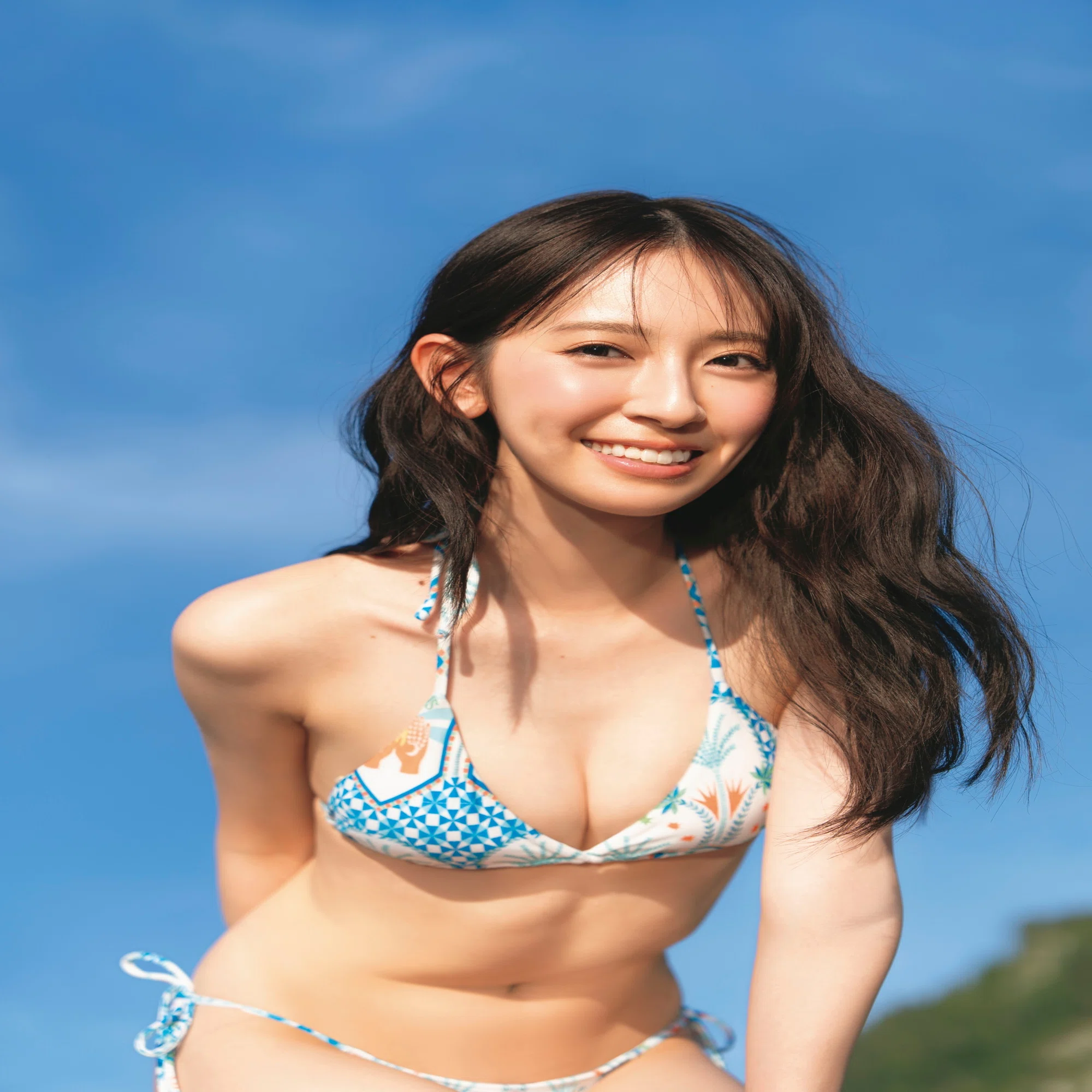 Promosi Kanemura Miku 2nd Photo Book 「Kibi」｜artozaka46