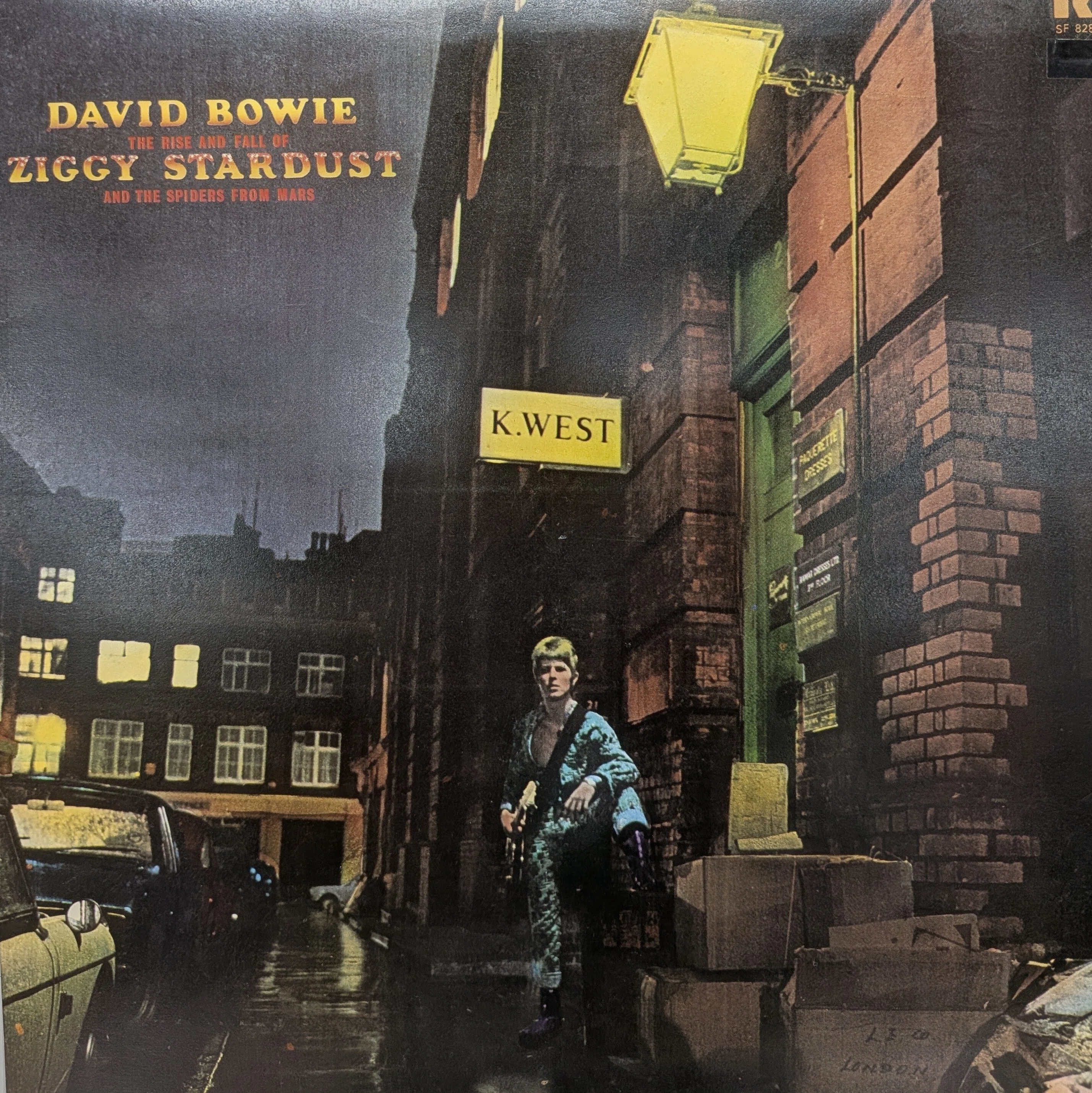 レコード紹介】The Rise and Fall of Ziggy Stardust and the Spiders