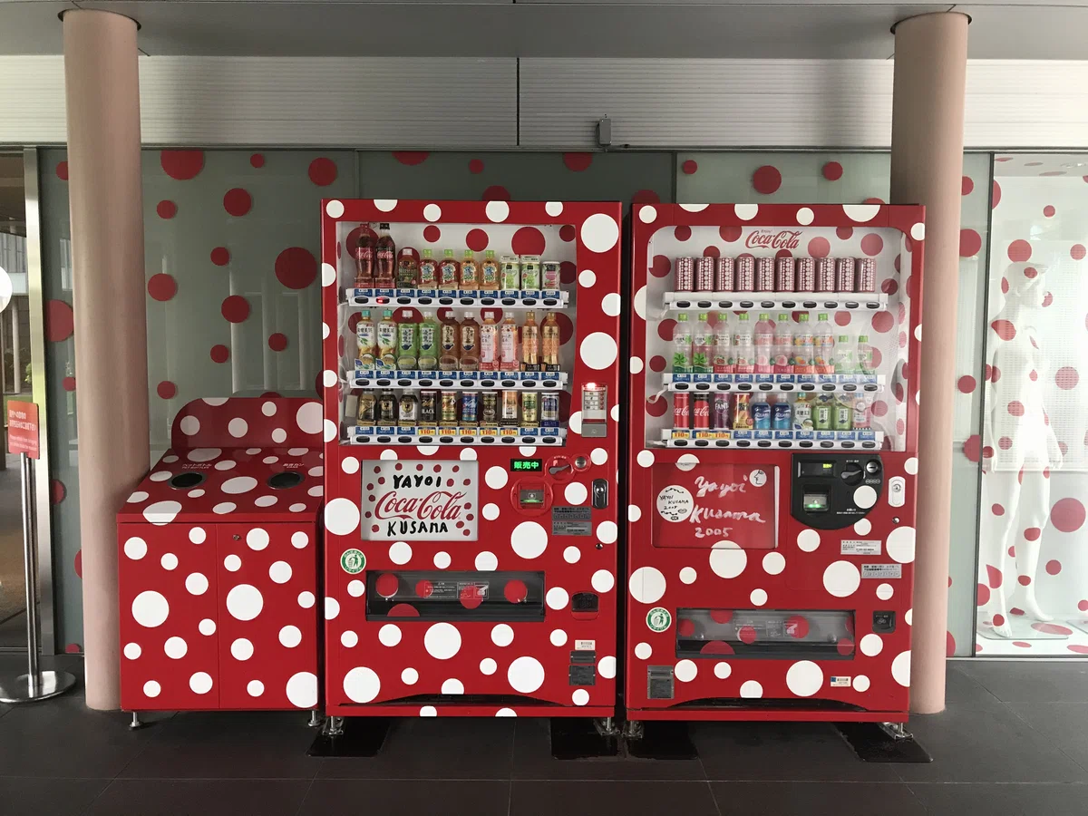 自販機にも