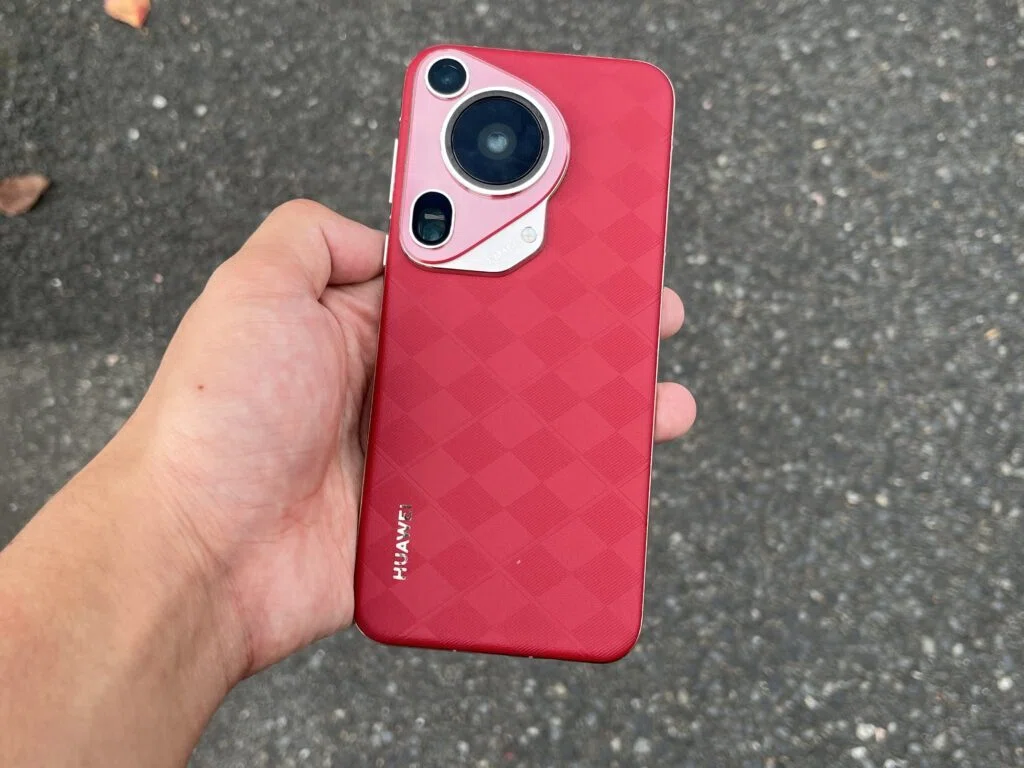 HUAWEI Pura 70 Ultra Limited Edition】A Quick Review of the