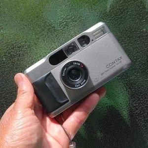 CONTAX T2 ◑｜いつかどこかで