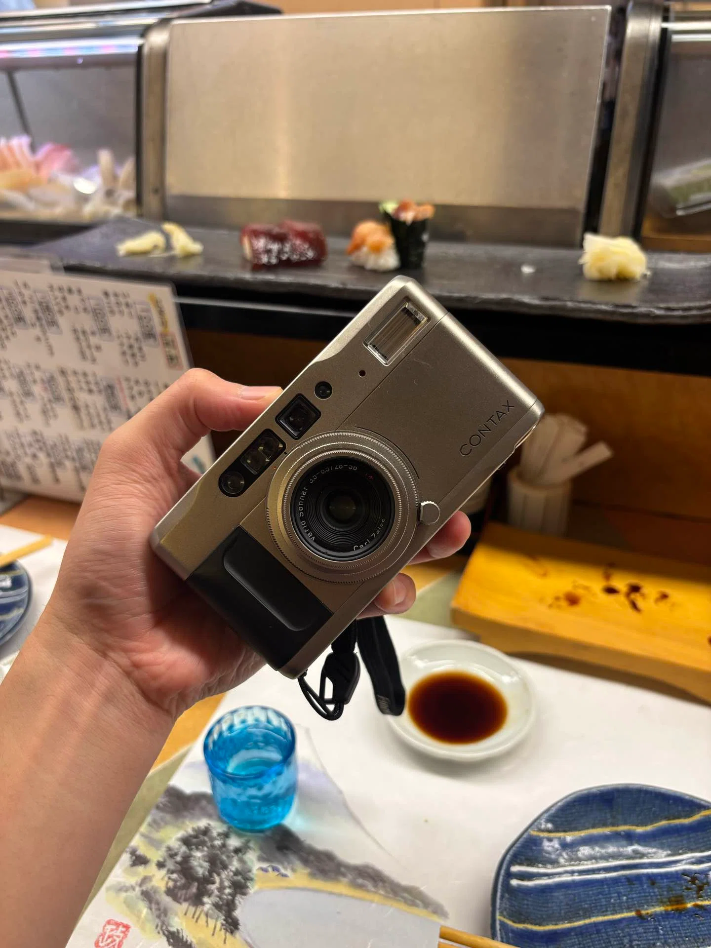 CONTAX Tvs コンパクトフィルムカメラ Contax TVSが今の自分に最適解だった｜カフカ