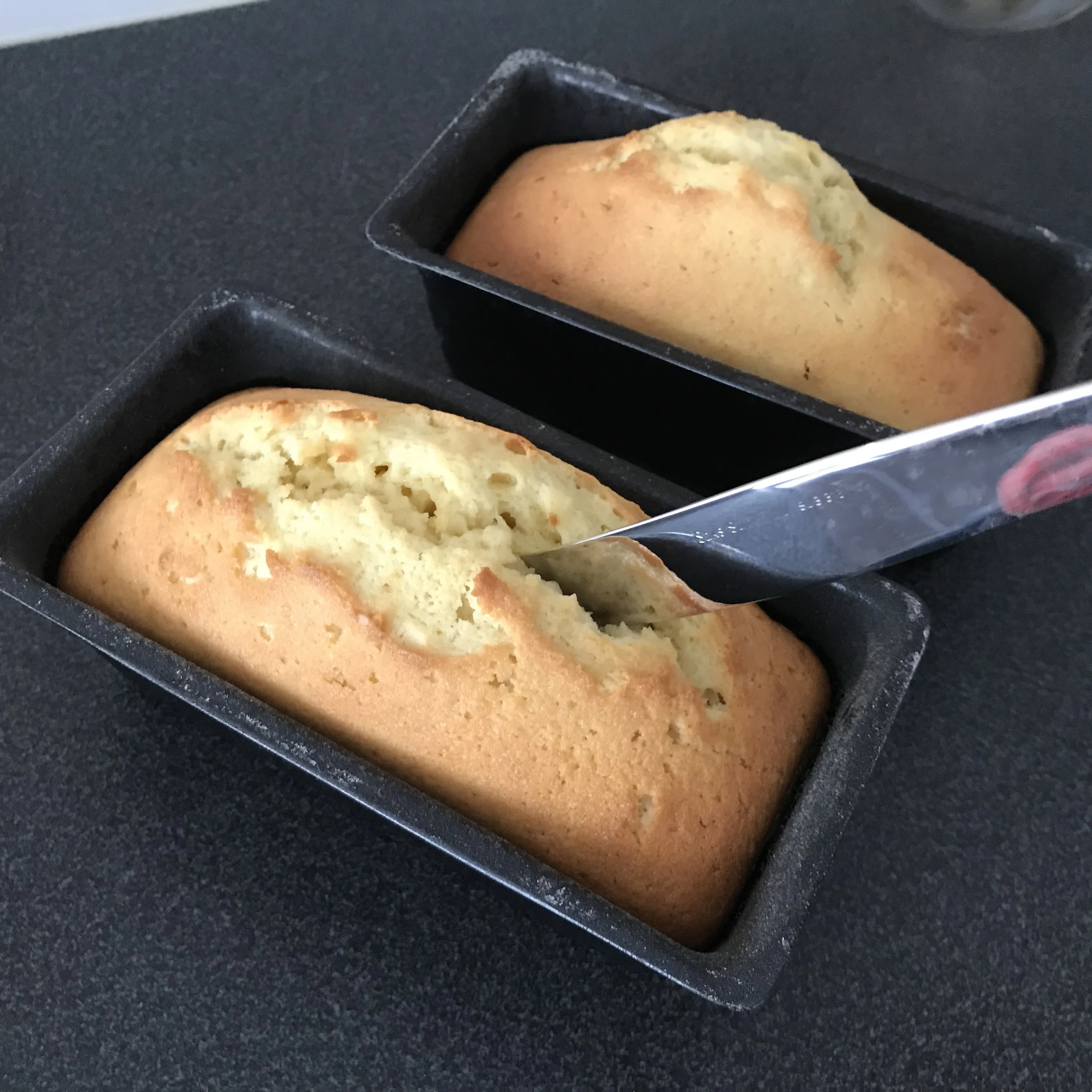 ピエール・エルメのCake au citronの作り方｜Minami