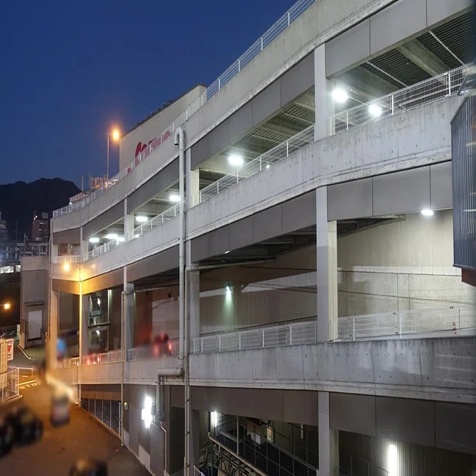 マツダ スタジアム 駐 車場(02)