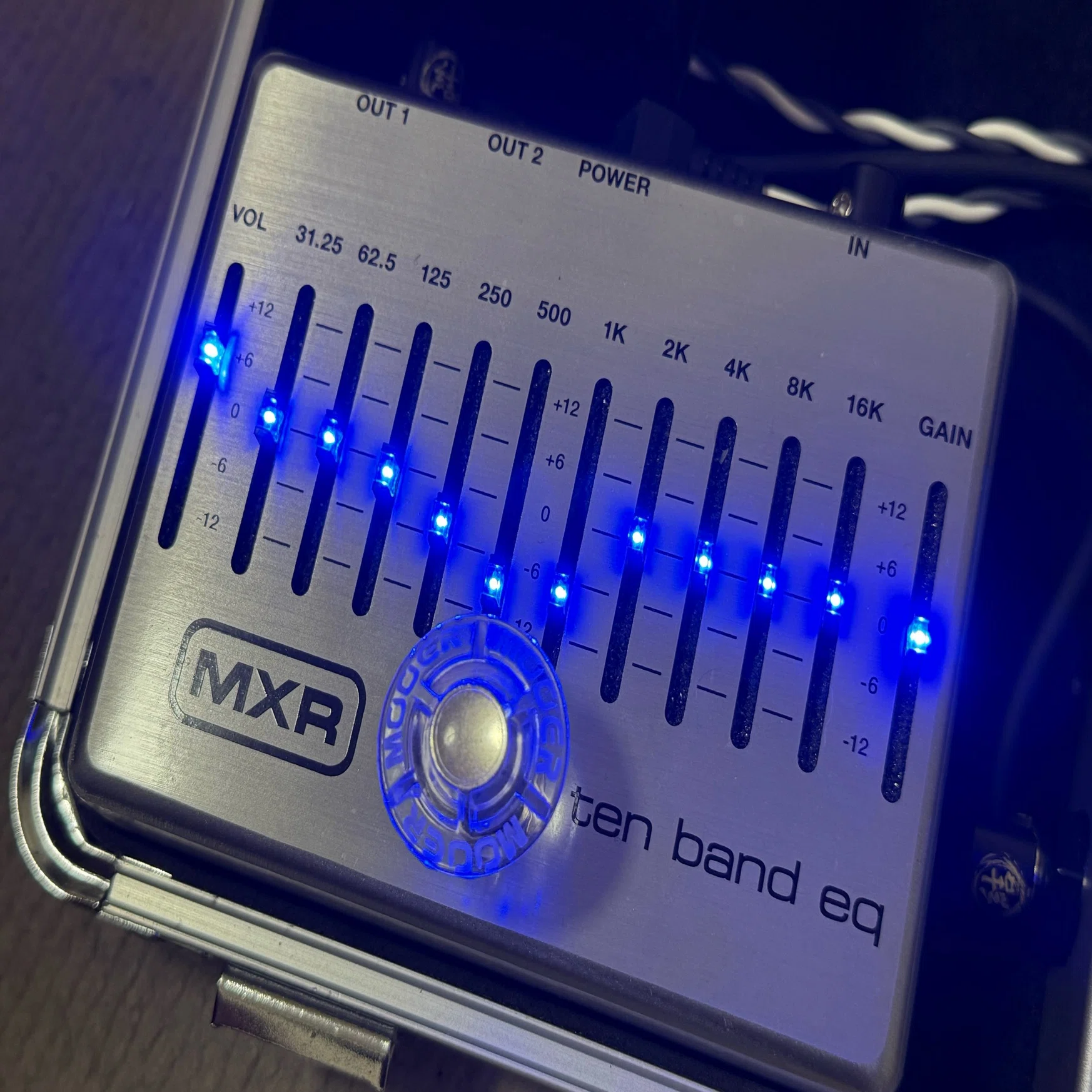 機材紹介】コンパクトなベースエフェクターボードを組んでみた その②