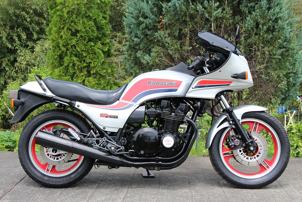 空冷 GPZ1100[40ステー]｝B | TAKIGEN タキゲン製造 1個 フリース