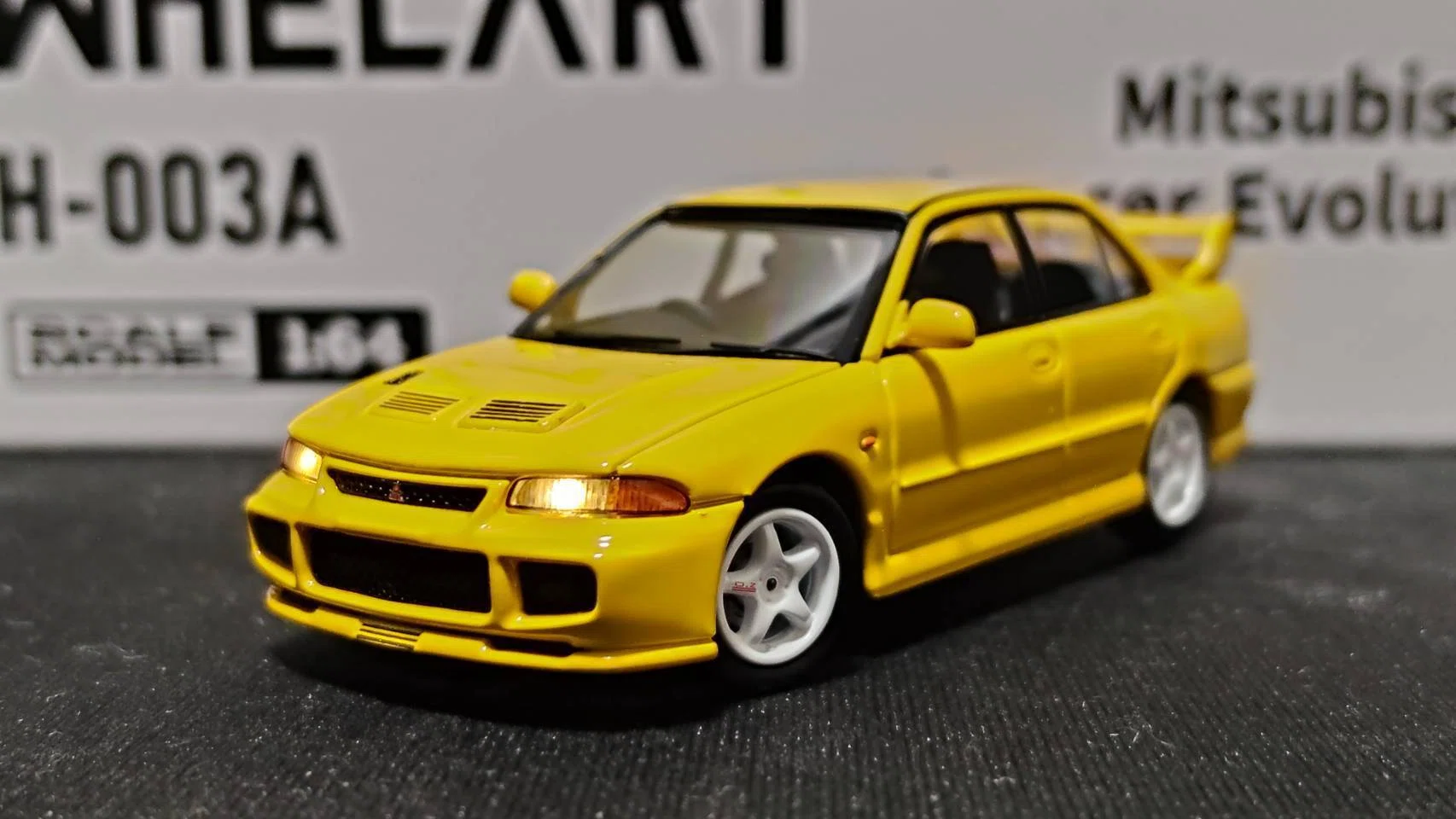 WHELART 1/64 Mitsubishi Lancer Evolution Ⅲ Yellow｜岡田衛