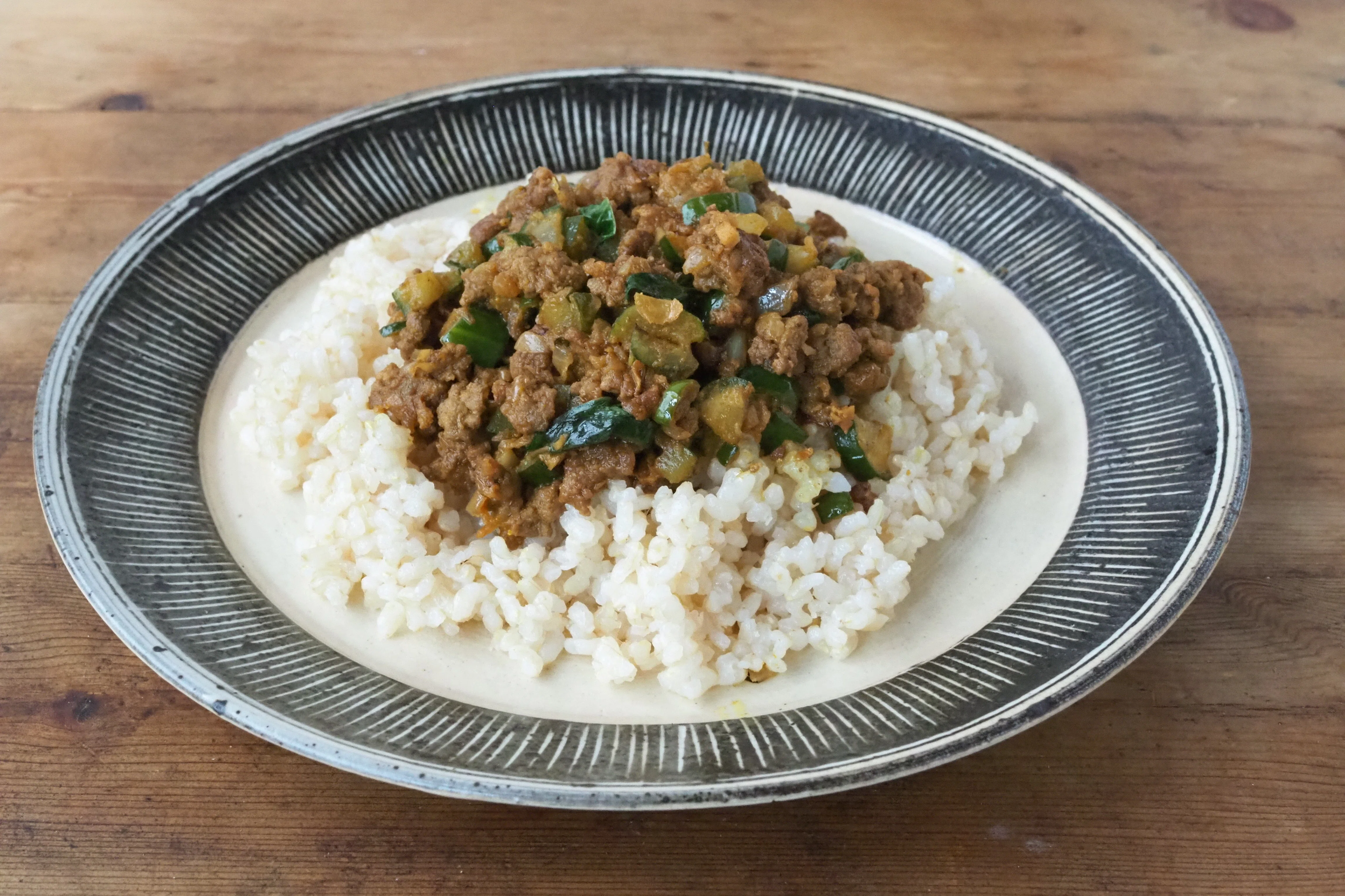 Cucumber Mint Keema Curry Made with Yogurt and Miso｜しらいのりこ／ごはん同盟