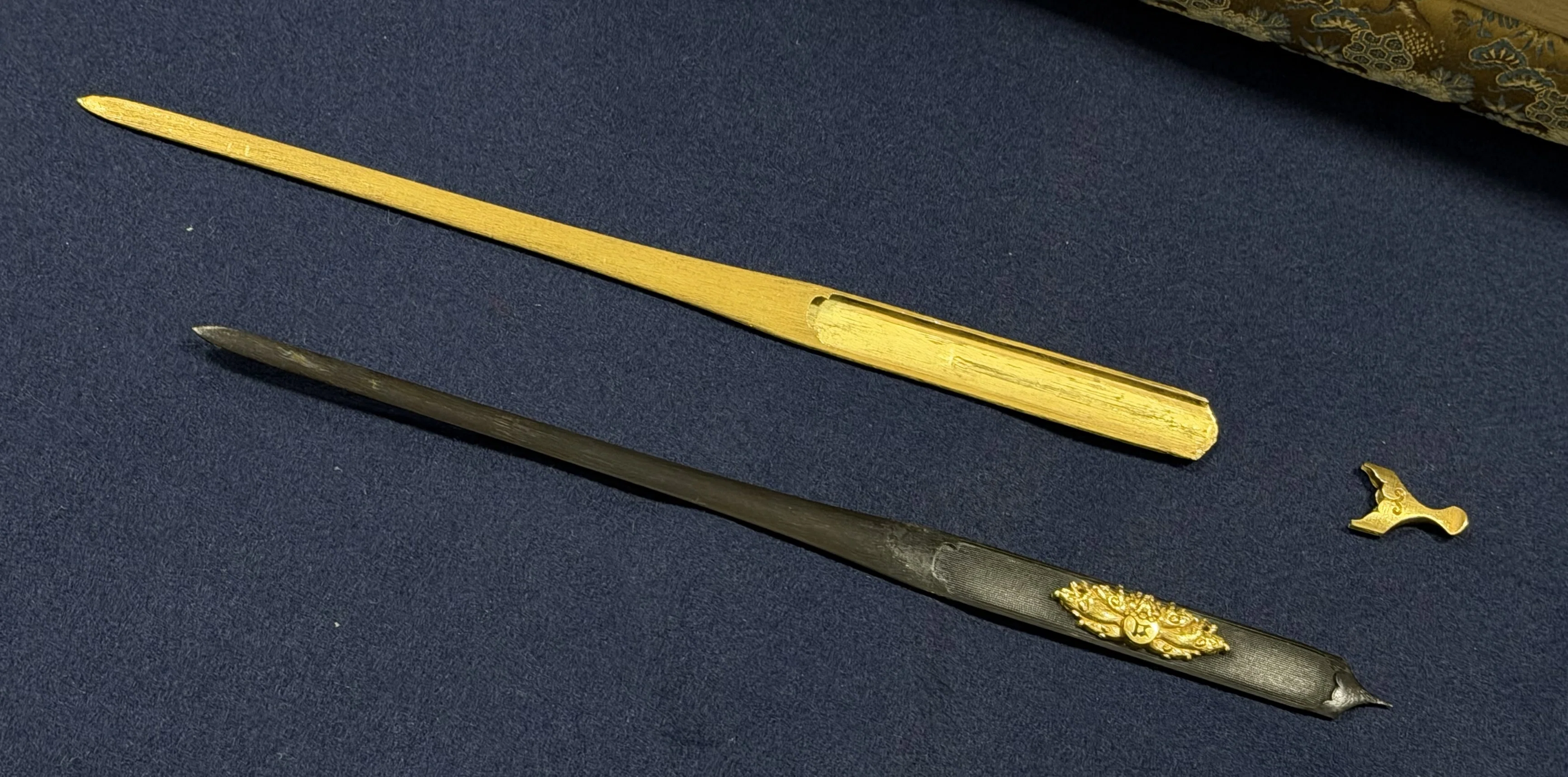 後藤乗真② 脱着できる笄の珍品｜刀箱師の日本刀ブログ 中村圭佑