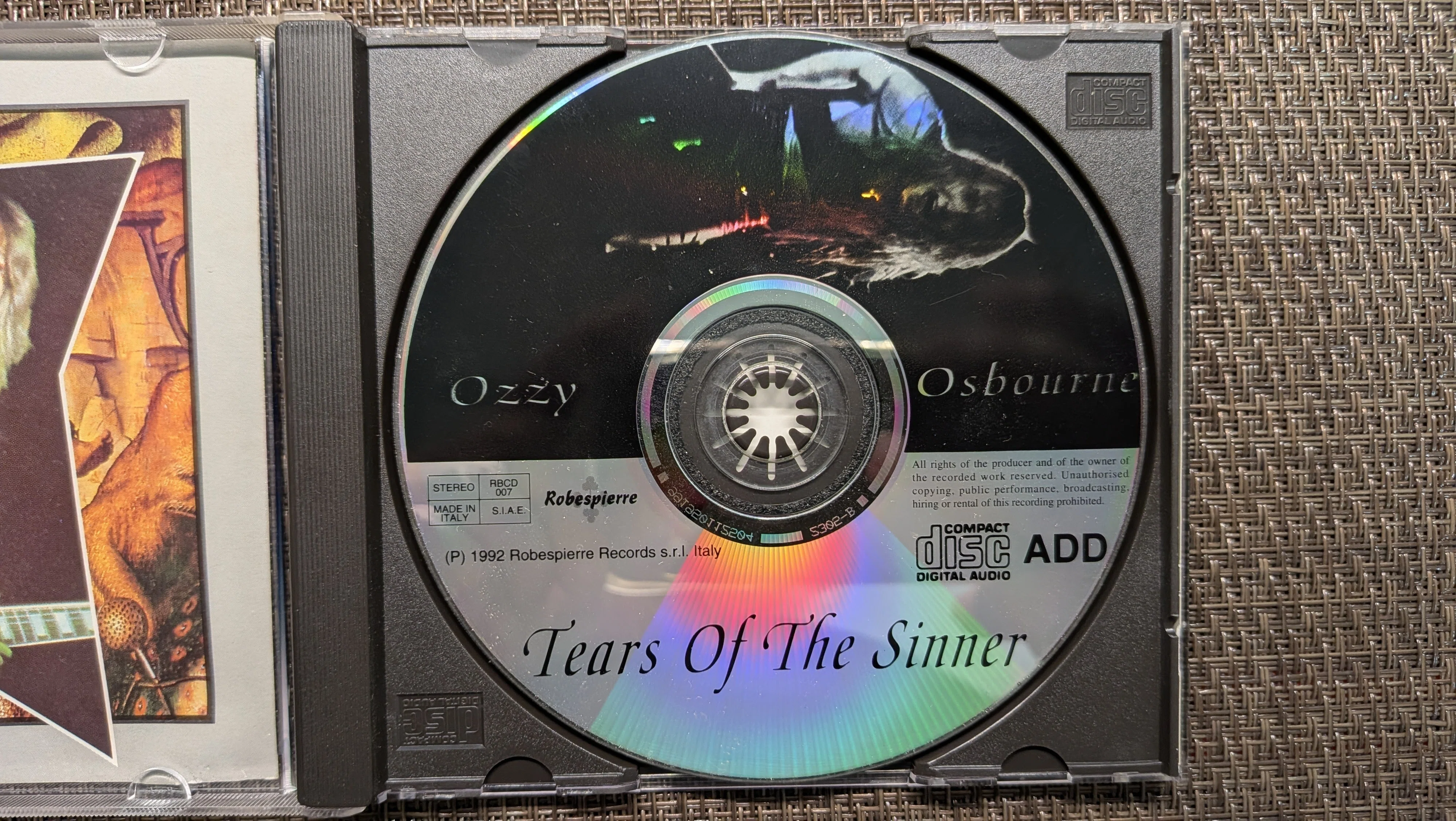 Ozzy Osbourne（オジー・オズボーン）イタリア盤ブートレグCD『Tears
