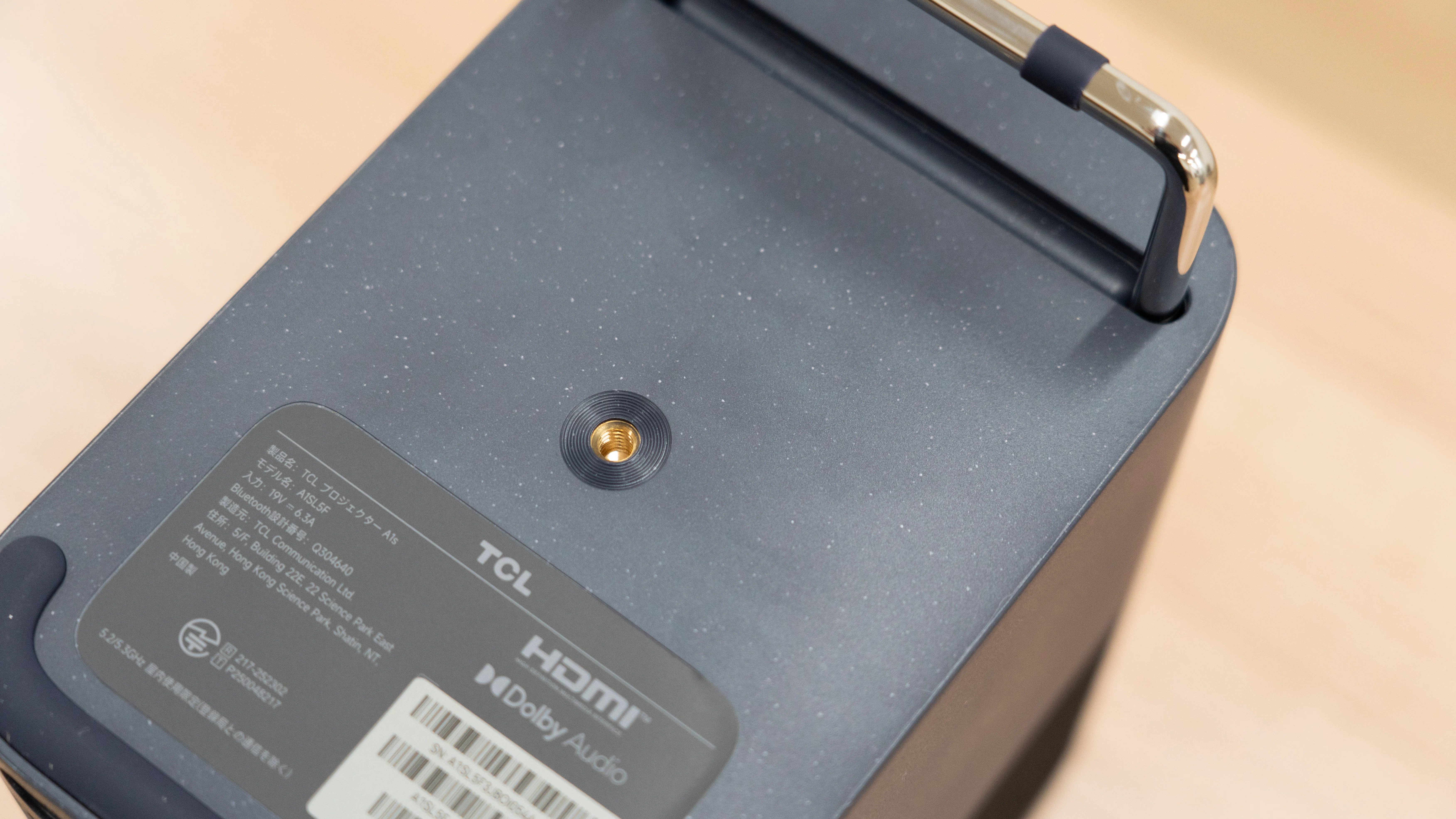 TCL A1sレビュー｜初めてのプロジェクターにちょうどいい画質と価格