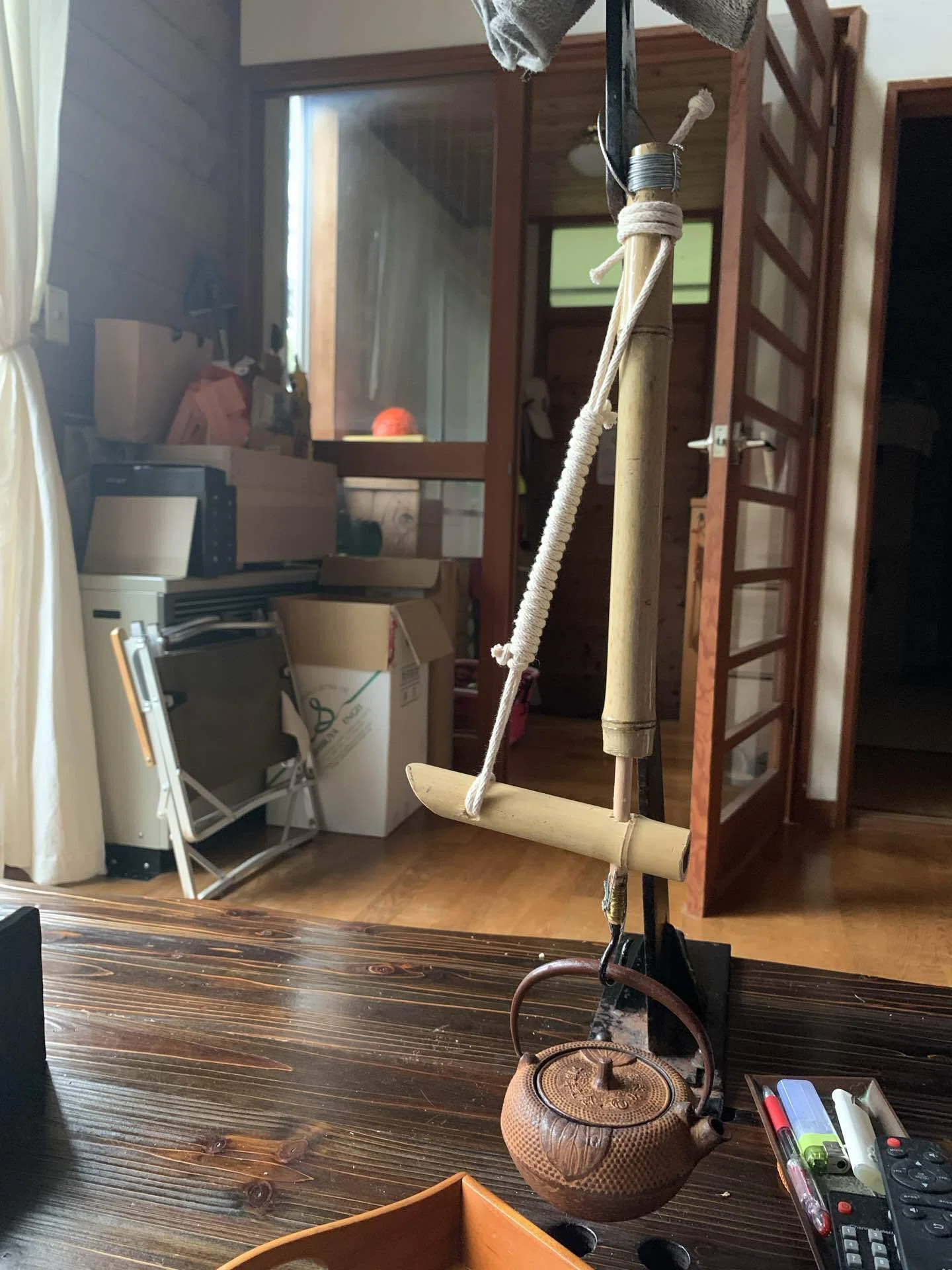 囲炉裏の自在鉤をDIY｜十里木の柴犬ニコちゃん