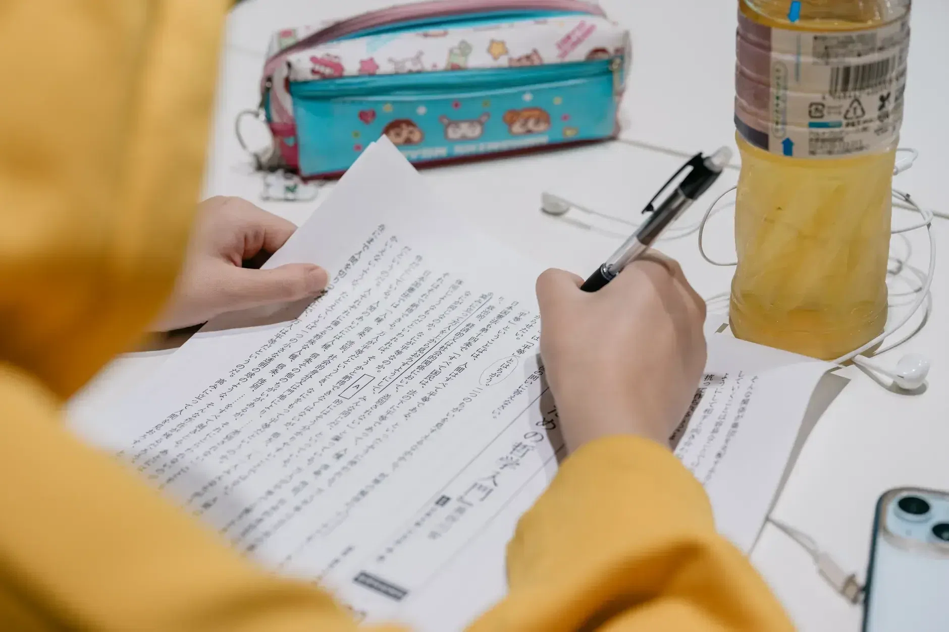 The 3 Months a Tutor Who Said 'Clean Your Desk First' Spent Only ...