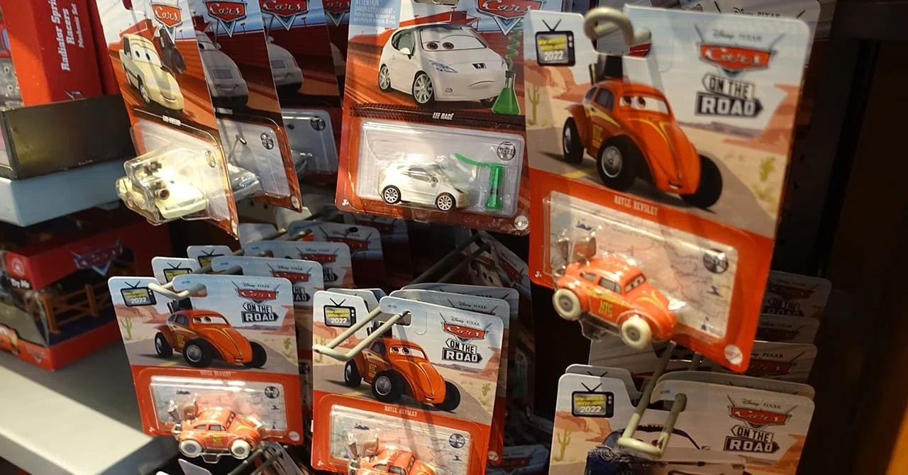 アメリカでマテル社のカーズ ミニカーを買ってきた話｜お得情報研究家