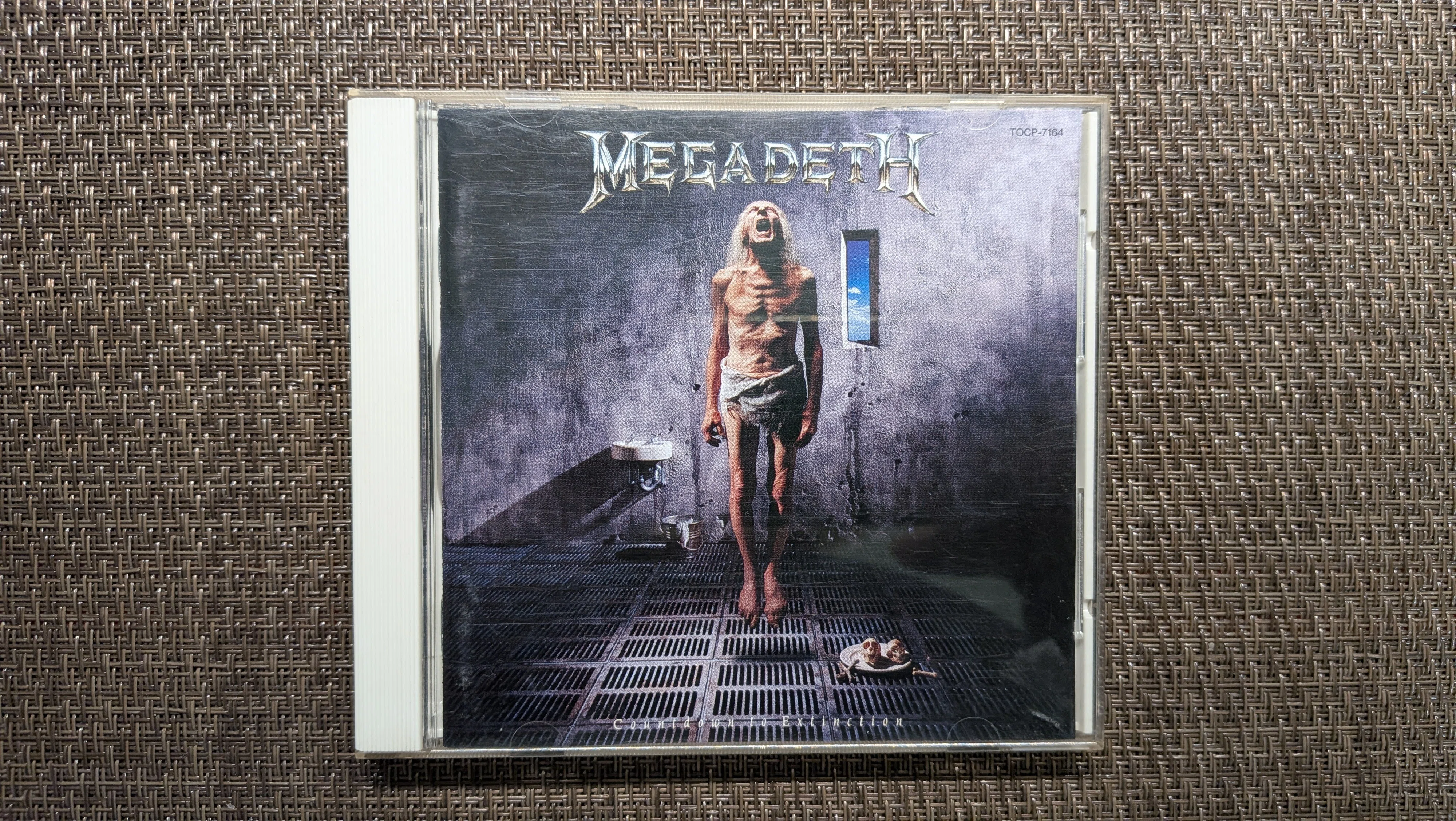 メガデス COUOTDOWNTOEXTINCTION 輸入CD紙ジャケット MEGADETH