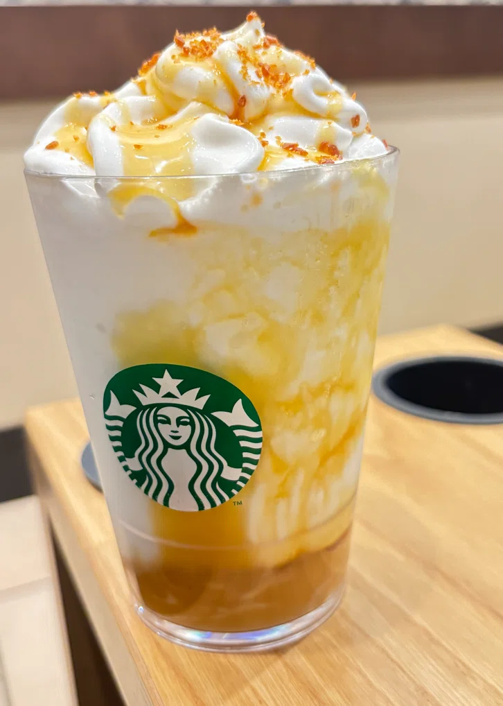 カスタマイズバーでさらにおいしく！【スターバックス】『とろり蜜芋