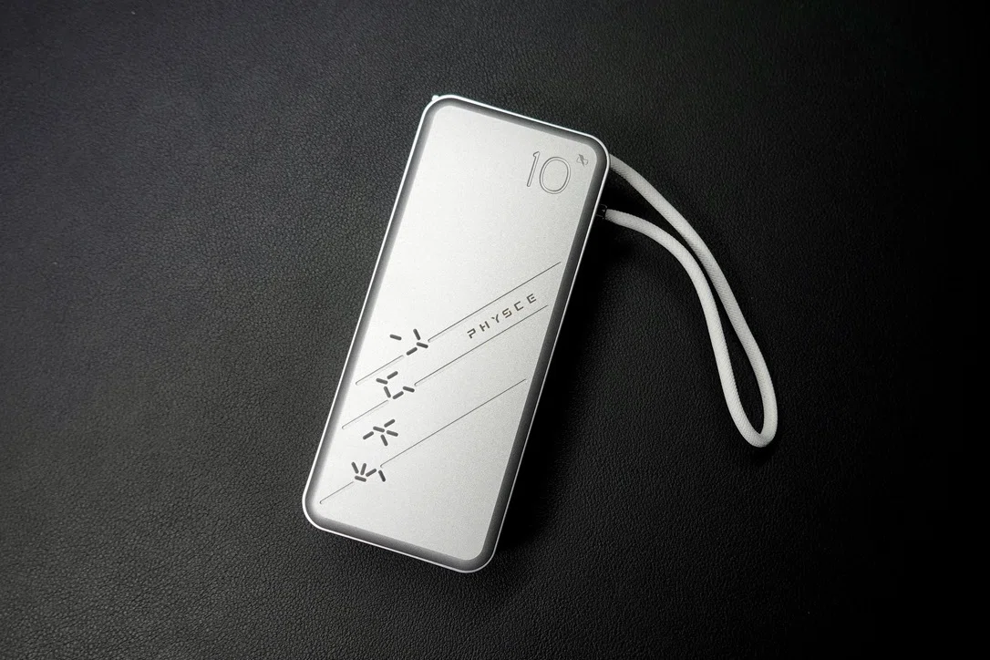 PHYSCEの3-in-1モバイルバッテリー、使い始めました。｜箱館ホノブ＠RevLog