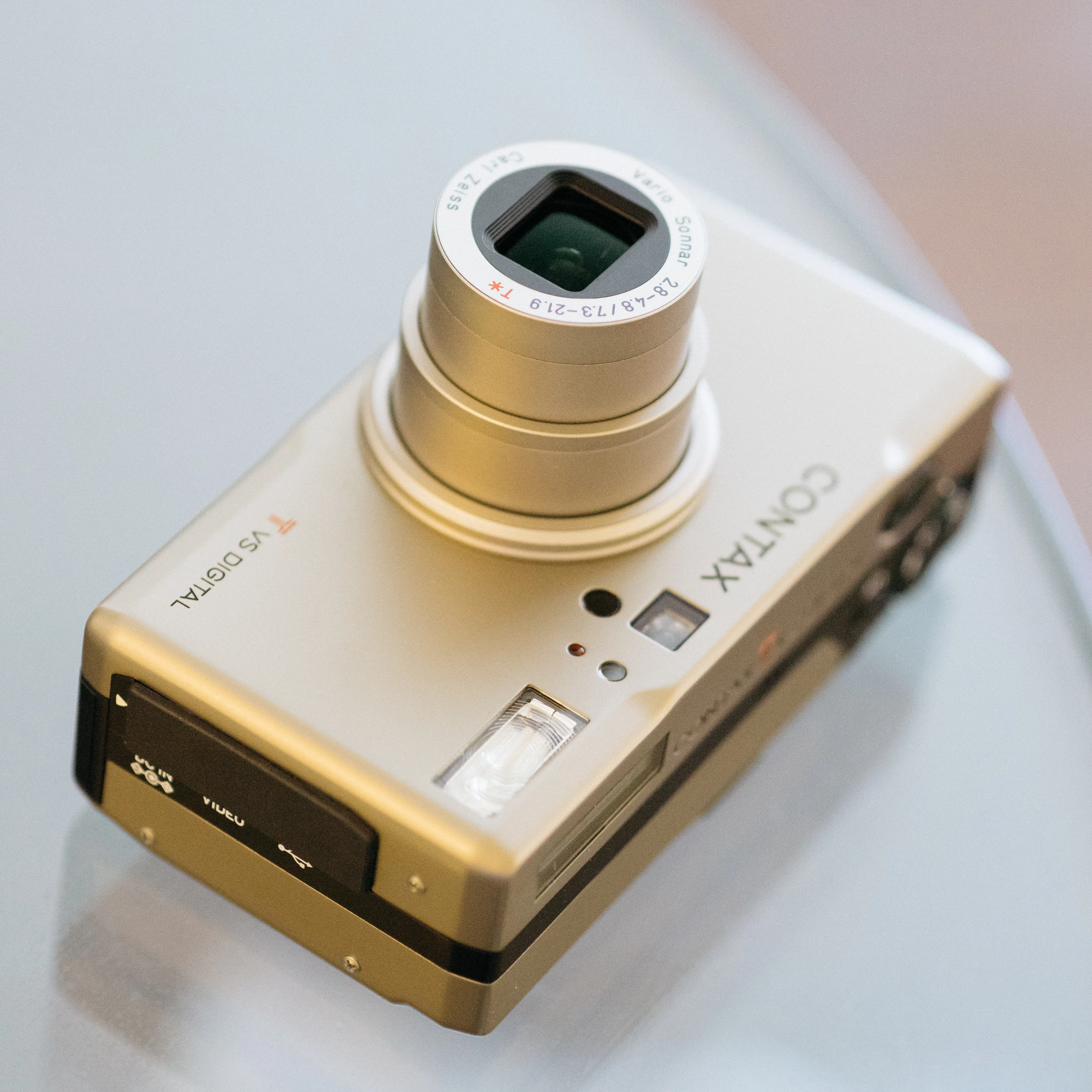CONTAX TVS DIGITALを手放してしまった後悔｜猫写真家 あおいとり