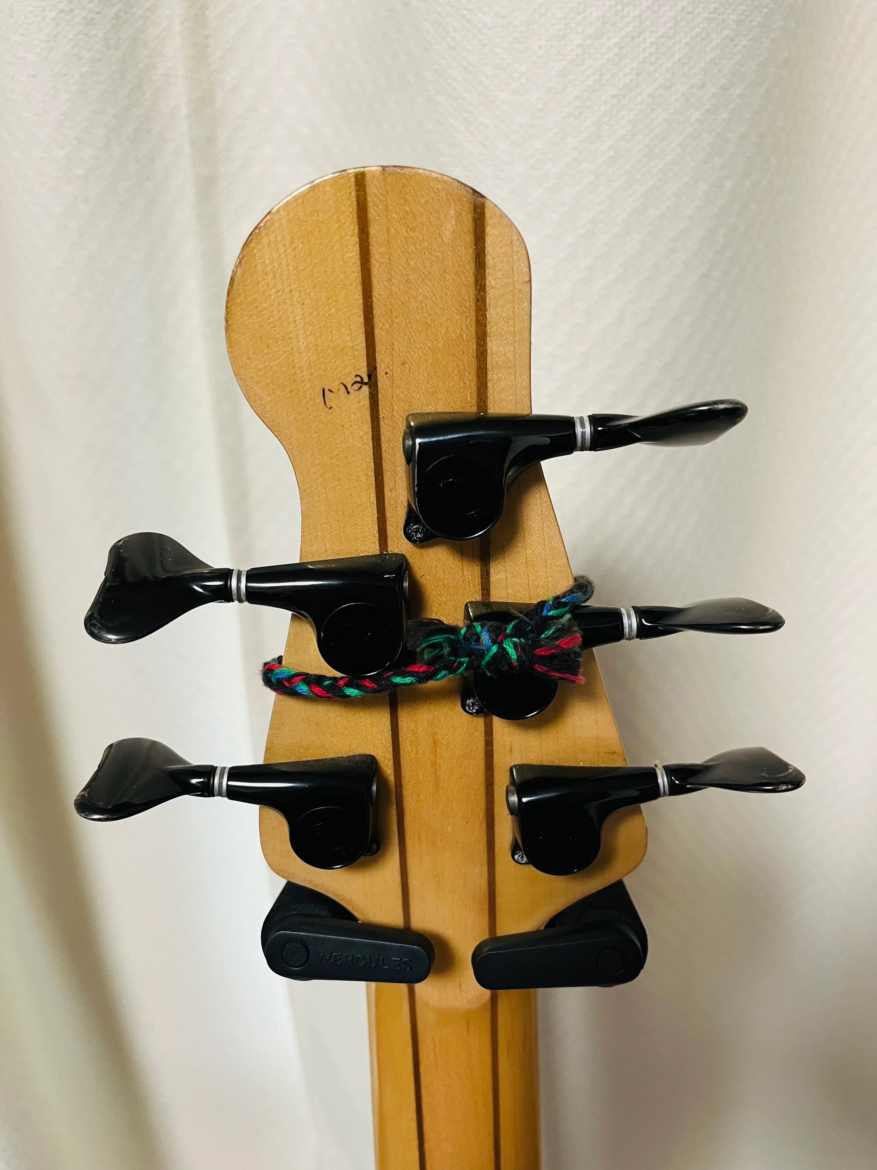 僕とベース。これまで使ってきた楽器を振り返る Part 5｜Jiraud