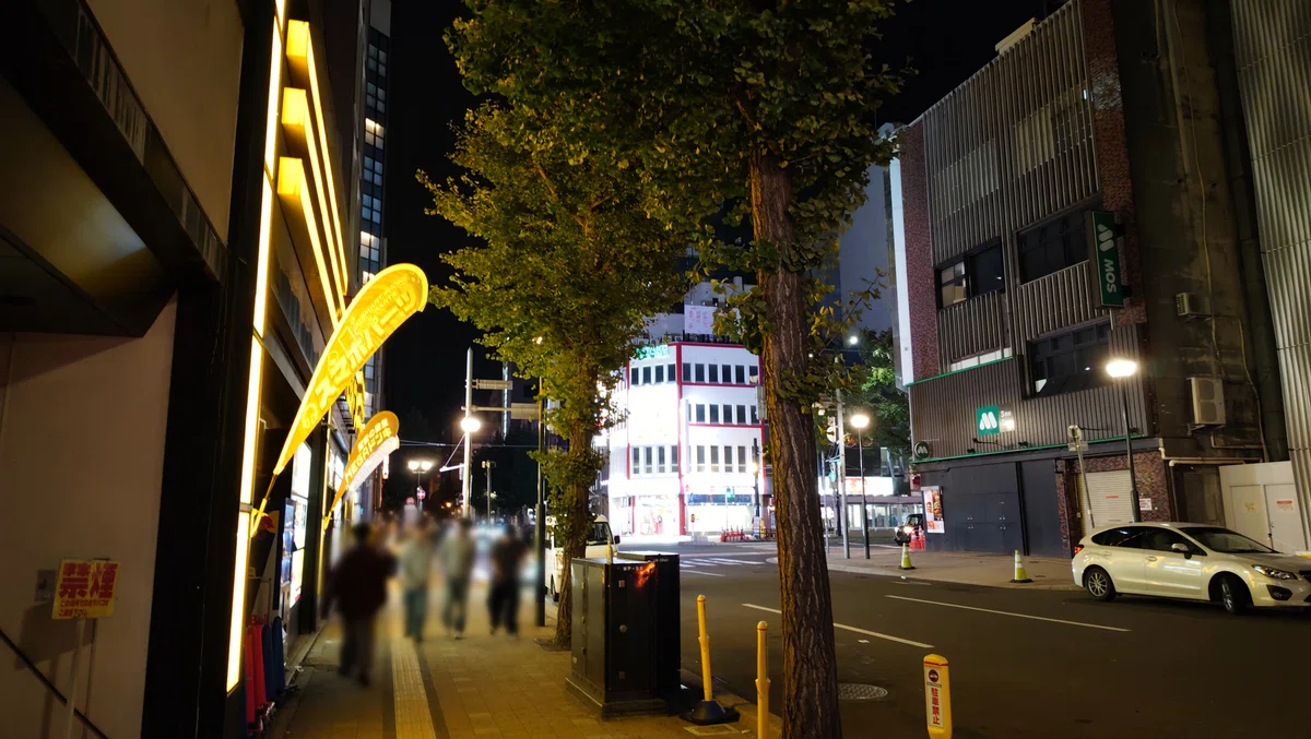 札幌市中央区 深夜1時過ぎの市街地