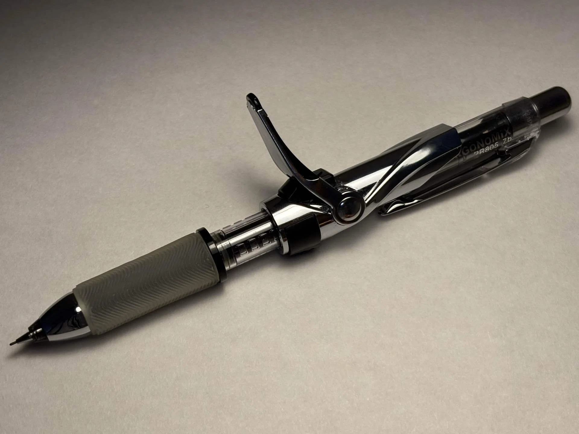 Pentel ERGoNoMiX WING GRIP｜カニフ