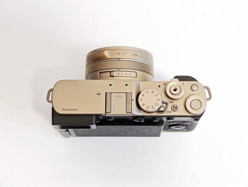 【新品未開封】LUMIX L10 チタンゴールド 限定カラー 届きました!!「LUMIX DC-L10」チタンゴールド｜開封レビュー｜カメラと