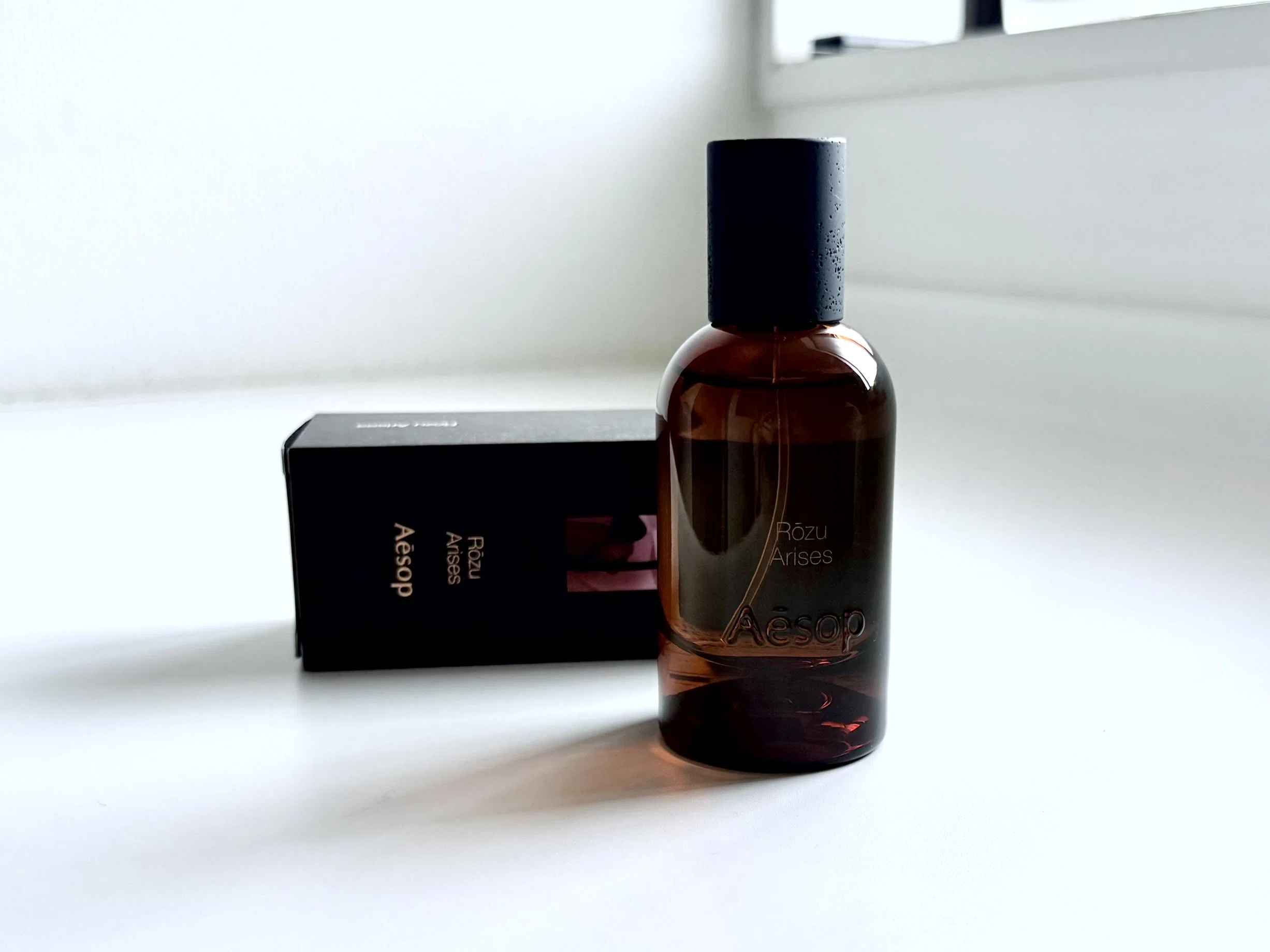 Aesop | Rōzu Arises。決して朽ちない和バラの造花｜kaz-san